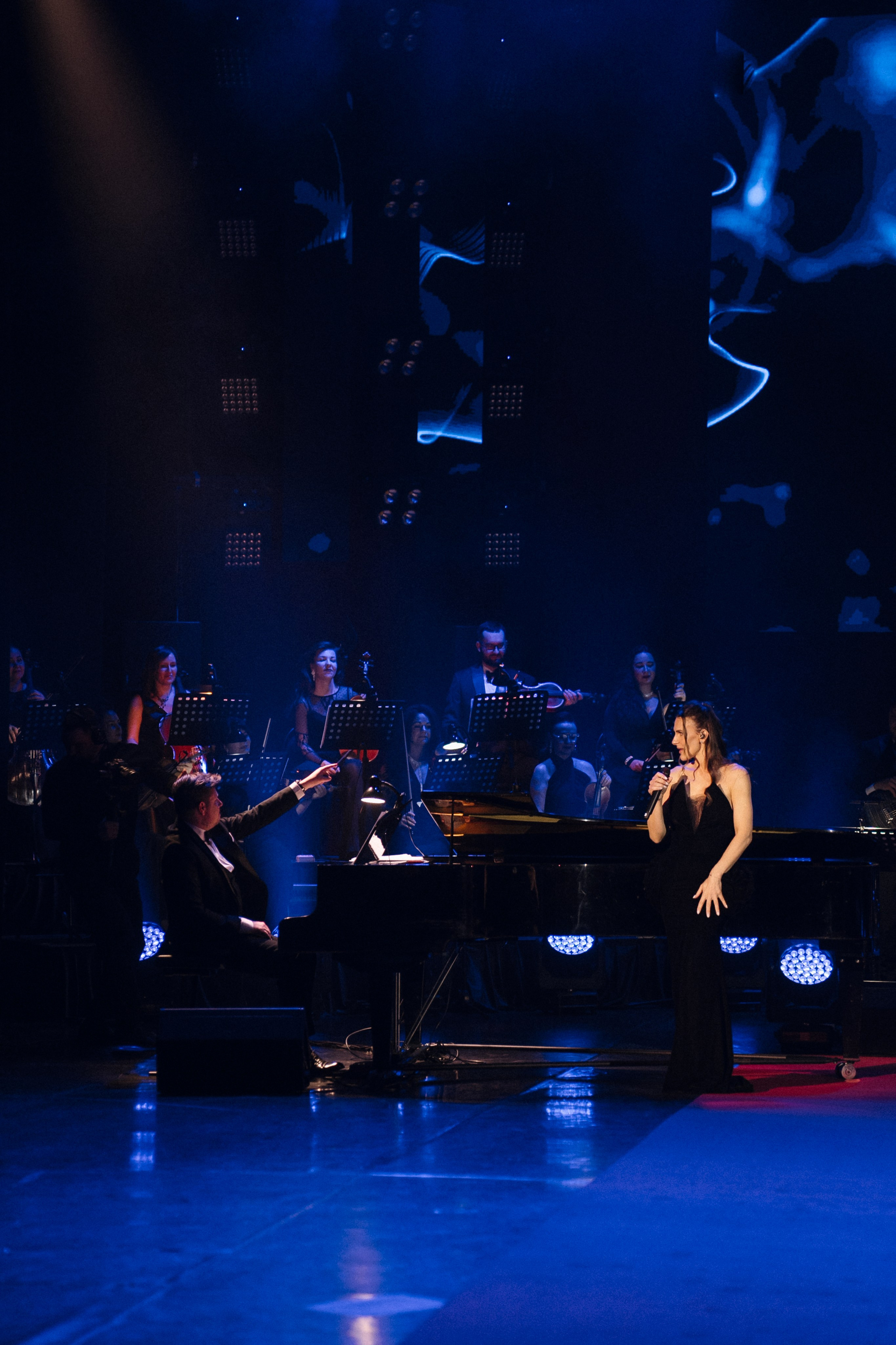 Концерт «ТИТРЫ»: Рита Ричи и оркестр Ильи Филиппова 15.02.25. Свадебный фотограф в Краснодаре и Сочи Винидиктова Екатерина