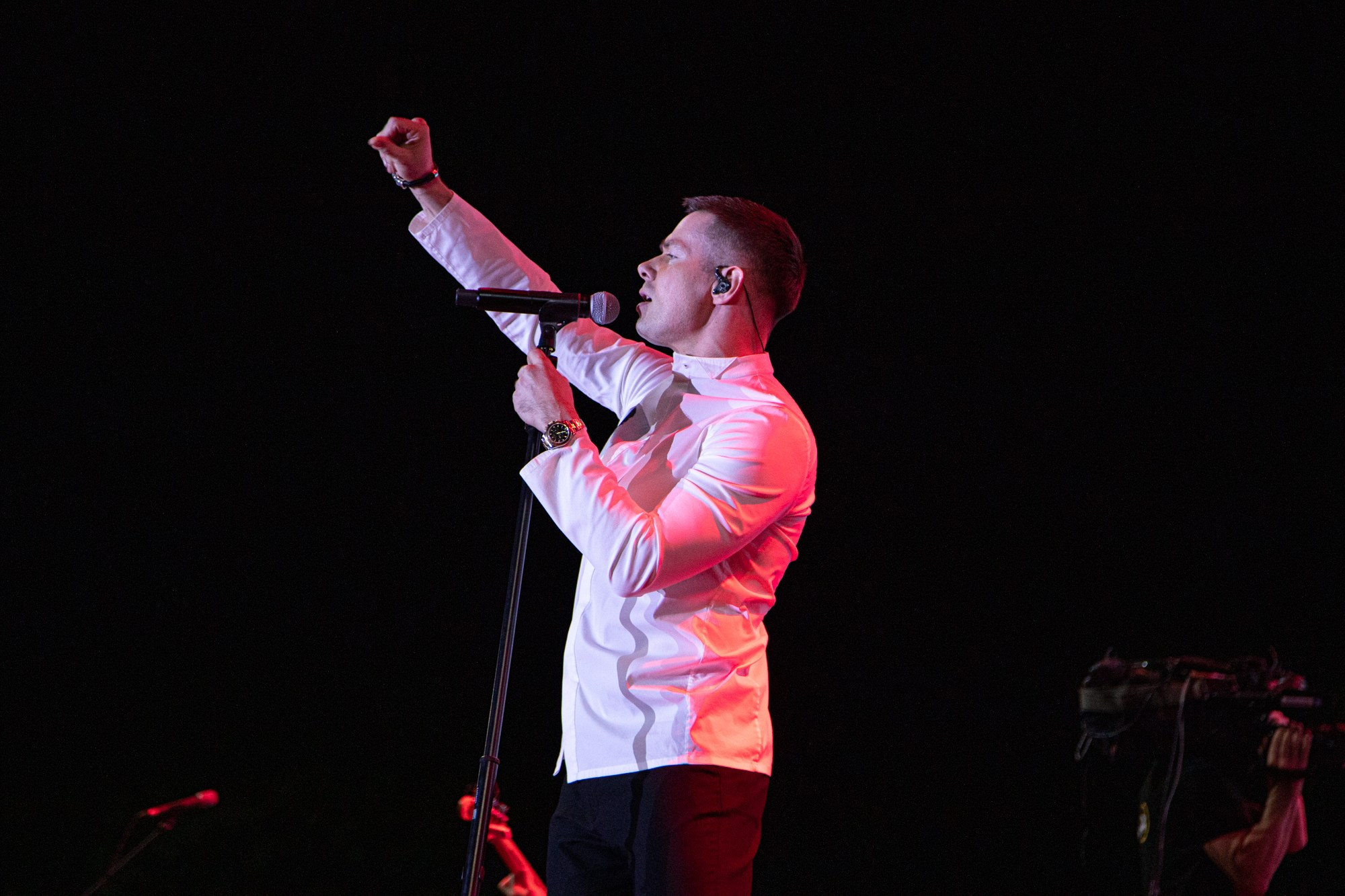 Стас Пьеха. Репортажный, промышленный и маркетплейс-фотограф Дмитрий Чернат