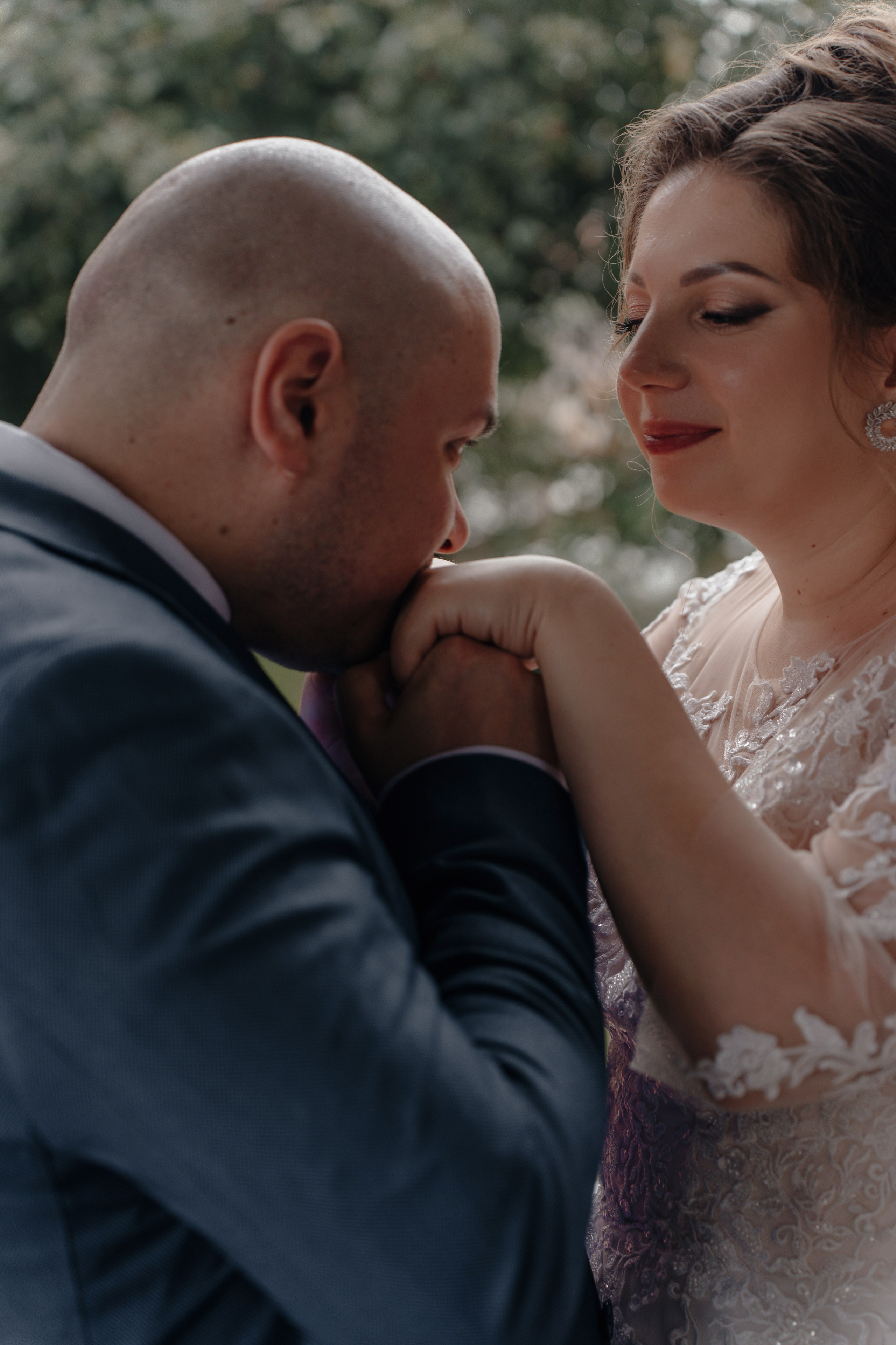 Дождливый день создания семьи. Ваш семейный фотограф в Минске — Вика Трегубова