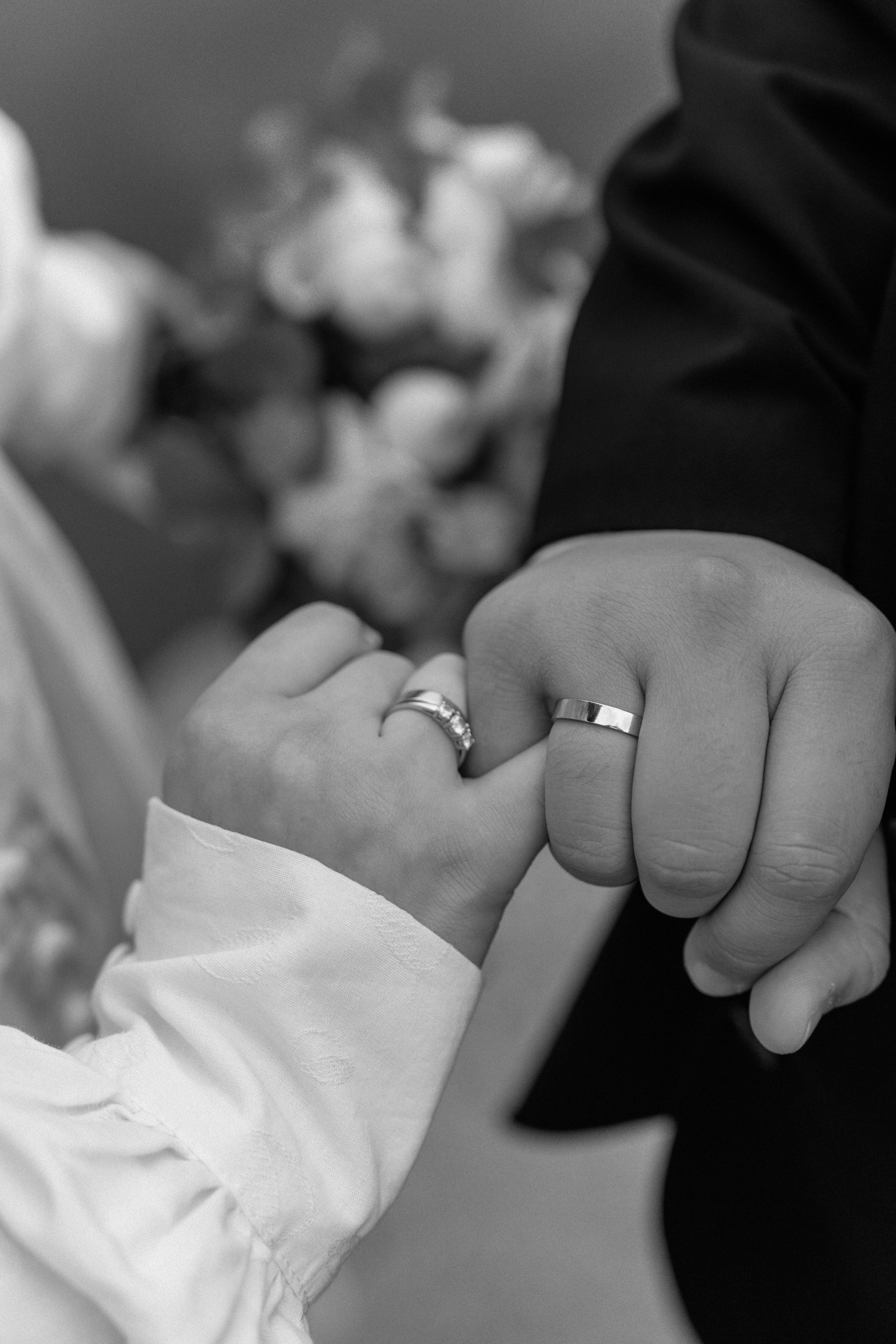 Юля и Дима прогулка в Троицком предместье. Ваш семейный фотограф в Минске — Вика Трегубова