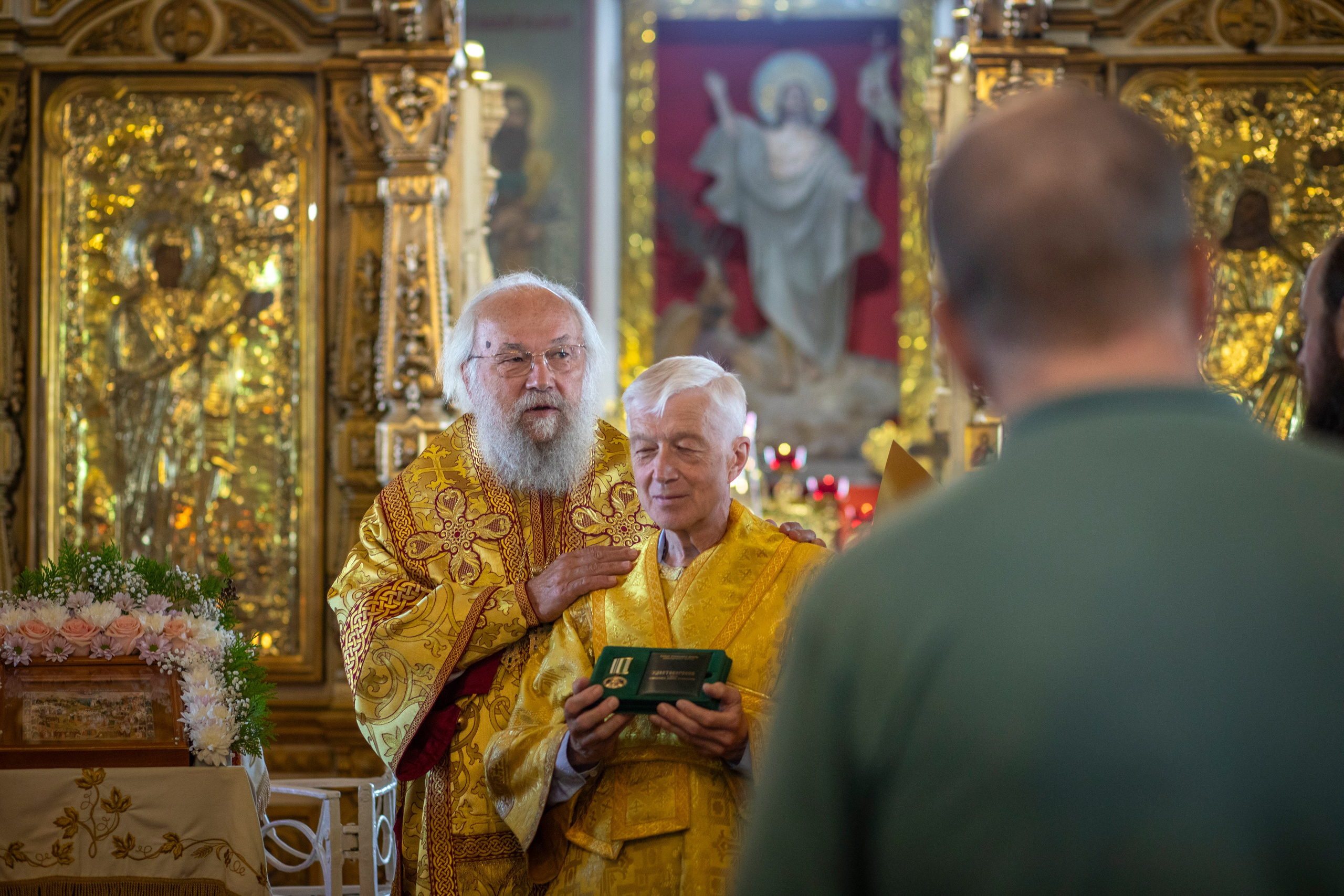 Служба епископа Александровского и Юрьев-Польского Иннокентия. Арт- фотограф Москва