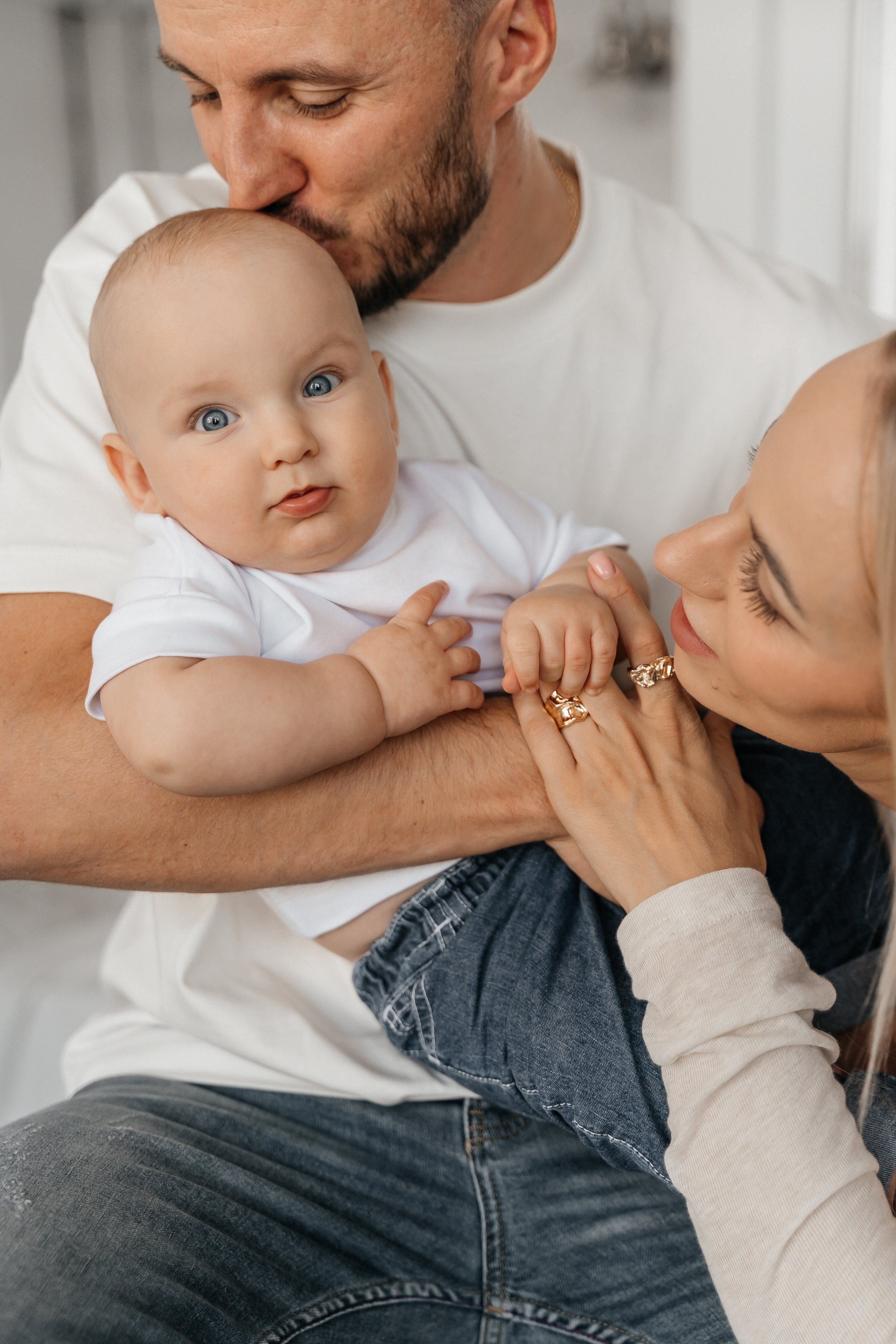 Саша, Юля и Лев. Волик Мария