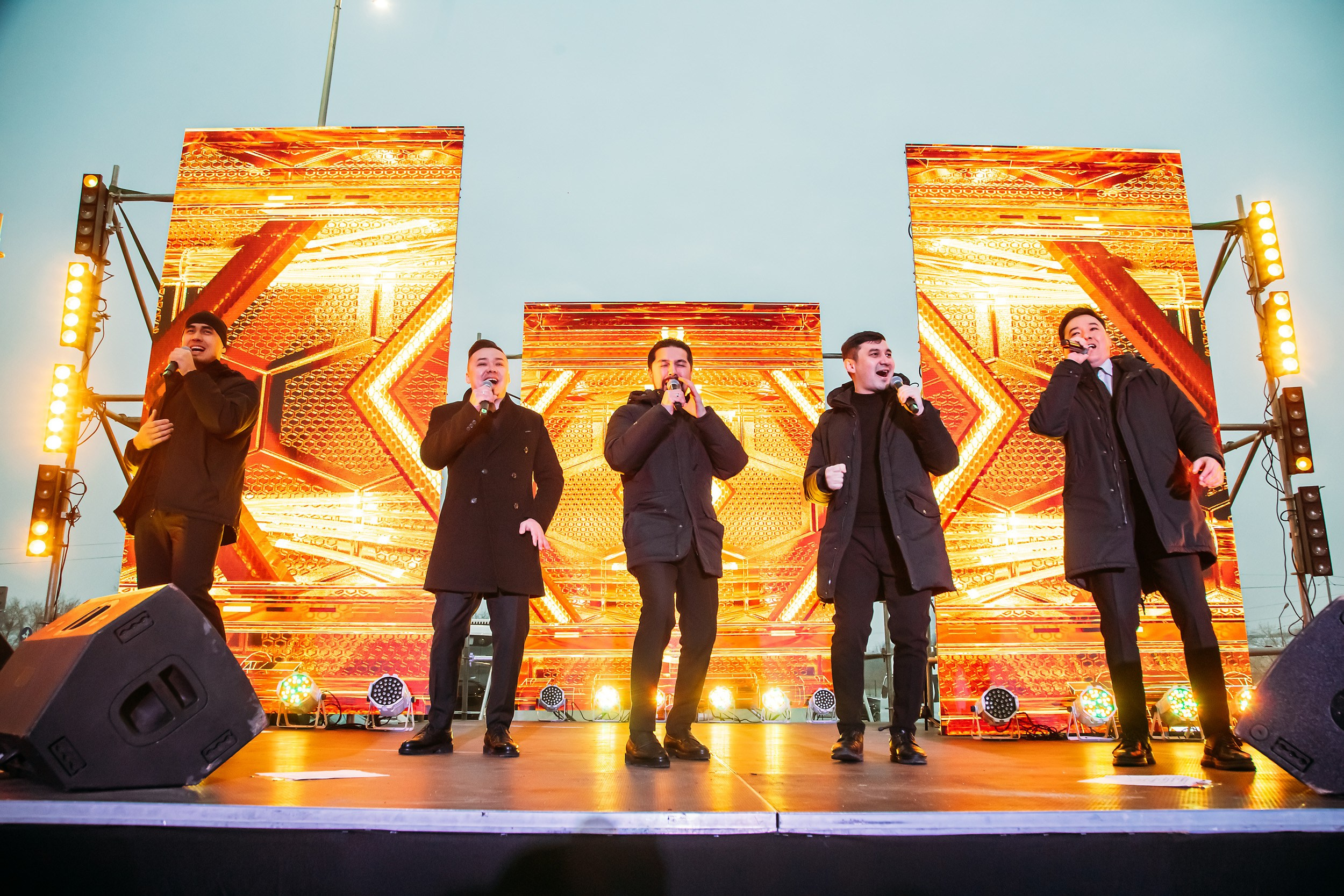 10 лет BatyrMall. Кипятком Павлодар