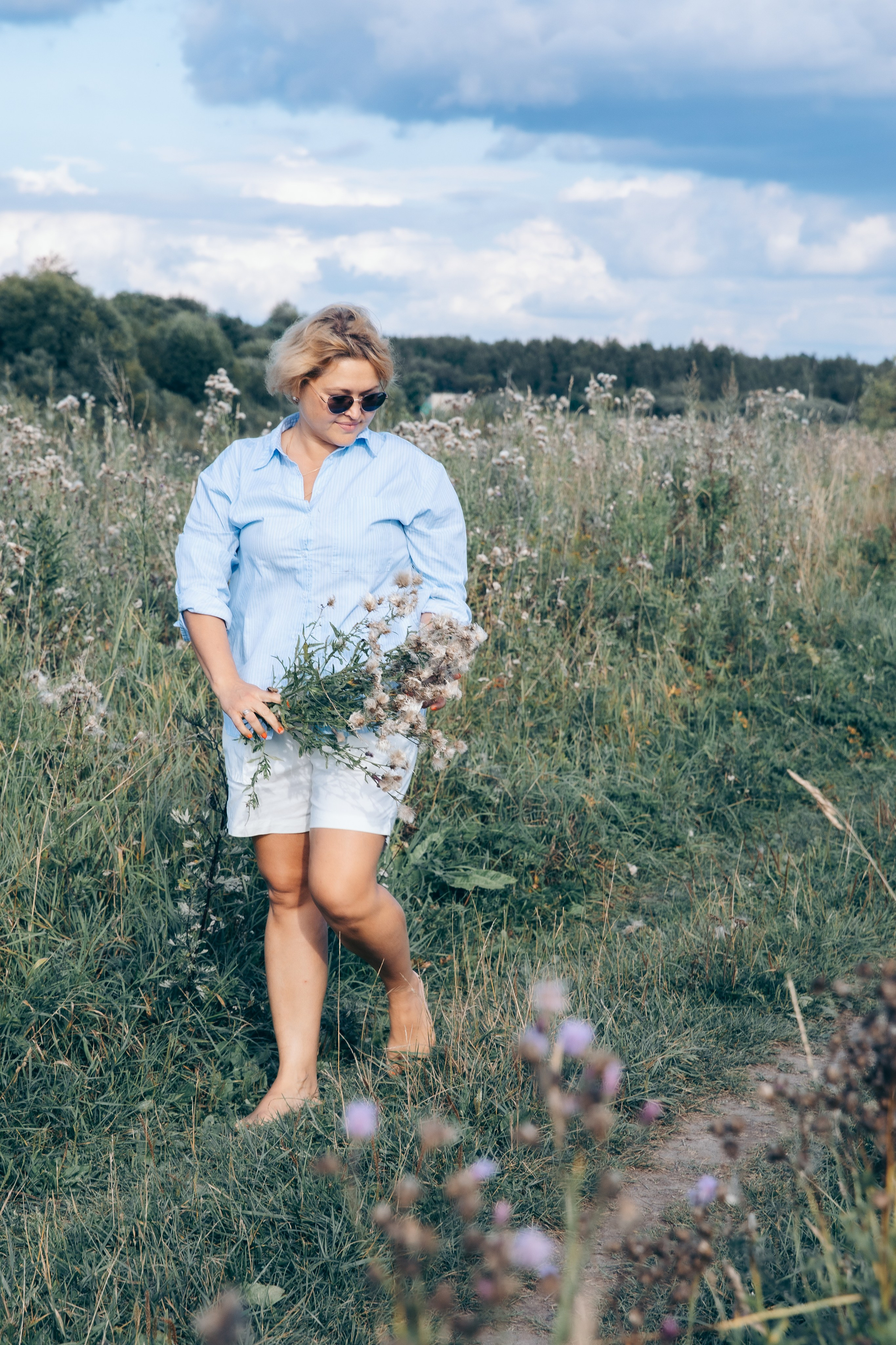 Наташа, Вадим, Арина, Тая и Пета. Август 2024. Фотограф в Санкт-Петербурге Алена Сертакова