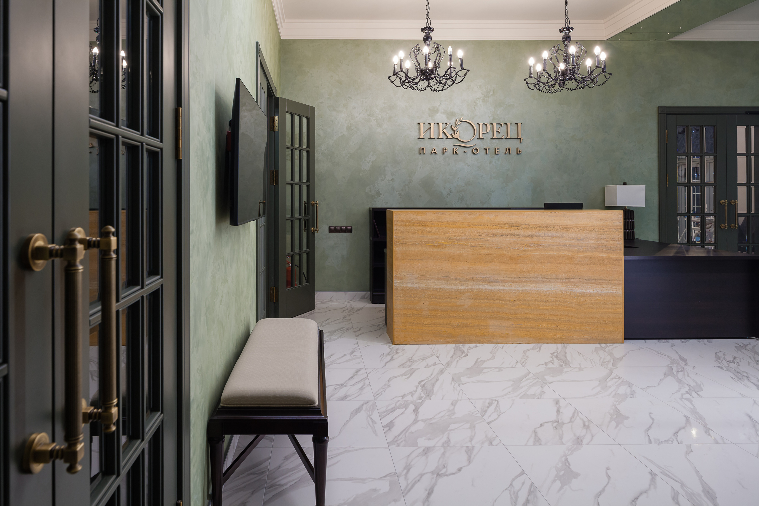 Лобби отеля. Interior designer Nataliia Iksanova