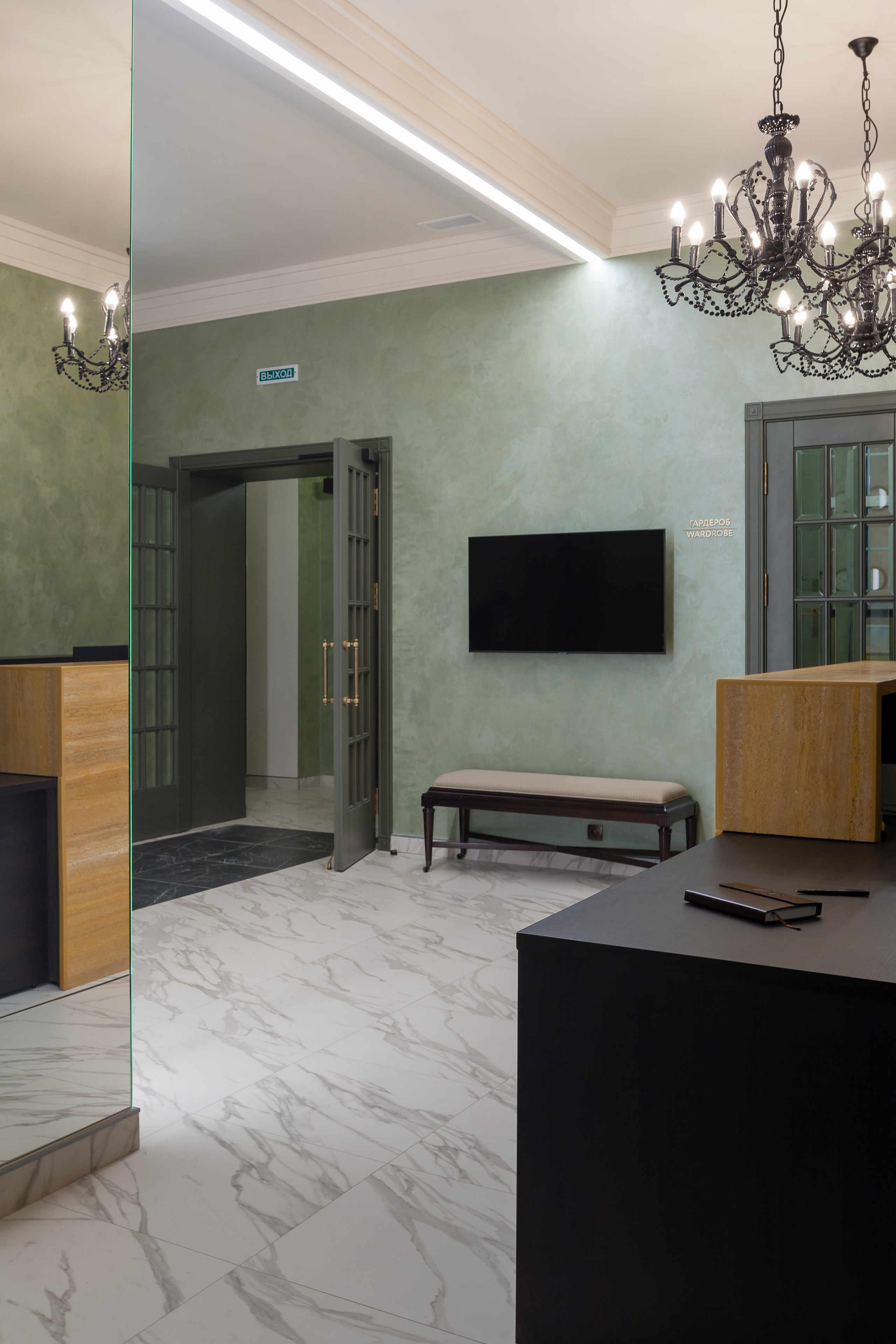 Лобби отеля. Interior designer Nataliia Iksanova