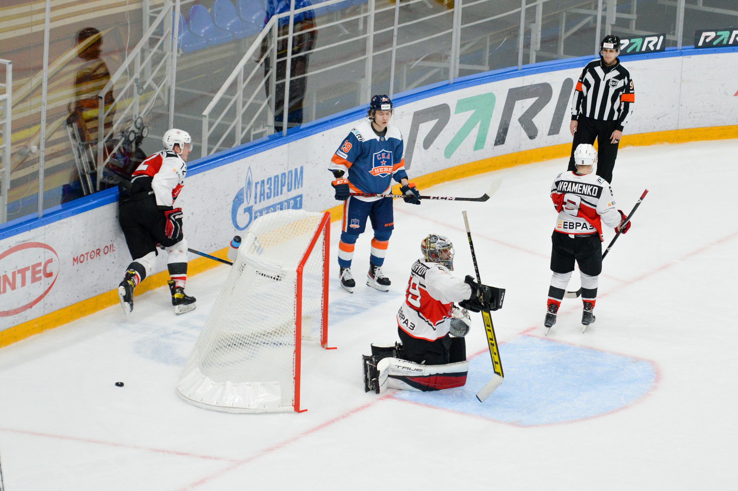 Хоккей. Питерский фотограф