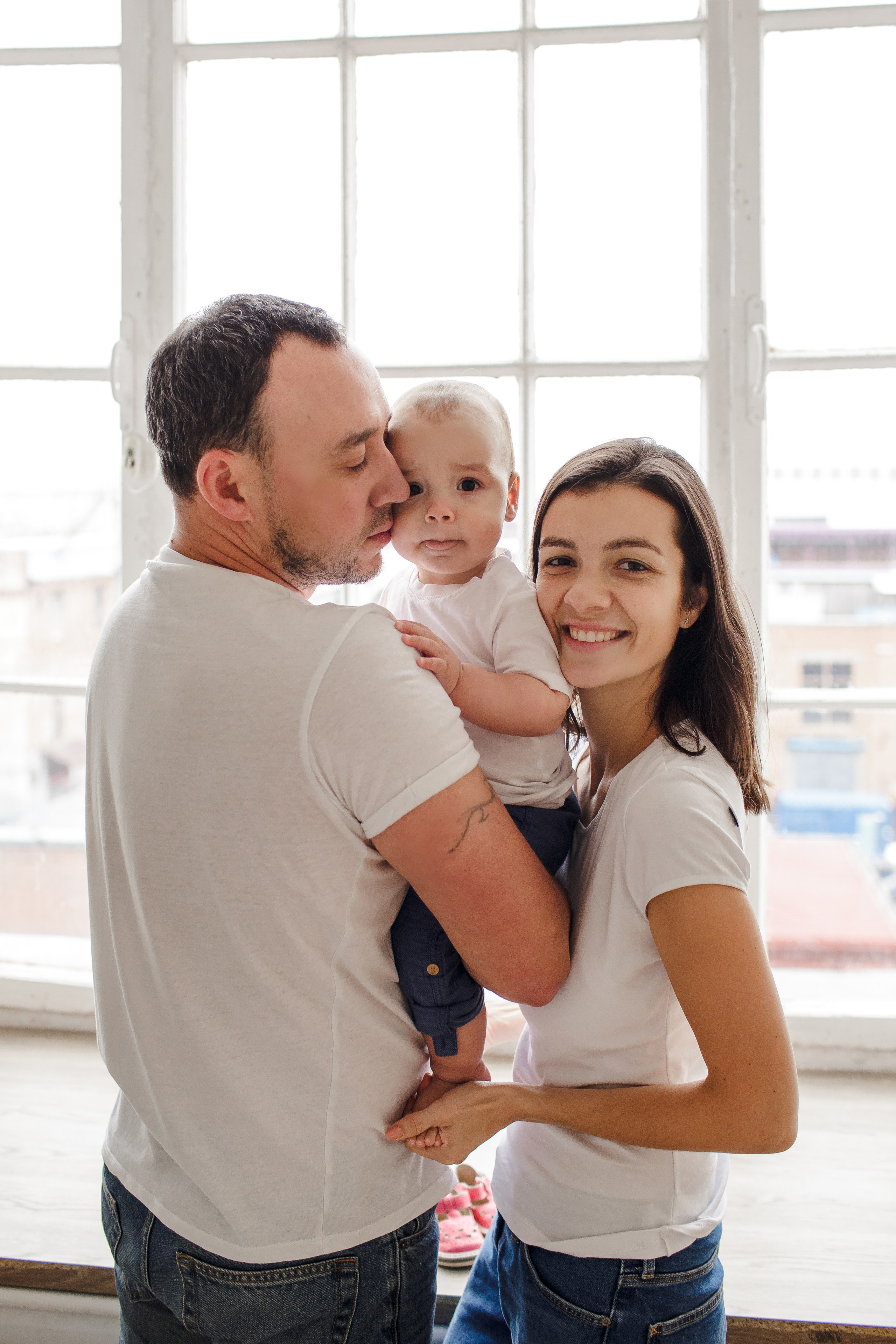 Семейная фотосессия в студии. Свадебный фотограф Кирилл Белый