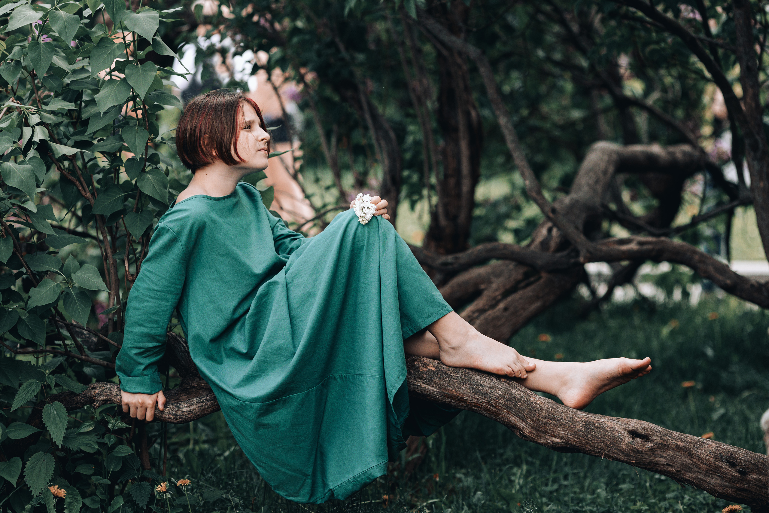 Василиса. Сиреневей сад. Фотограф Хабаровск| Яна Золотова LifeStyle портрет, в ожидании, пары,