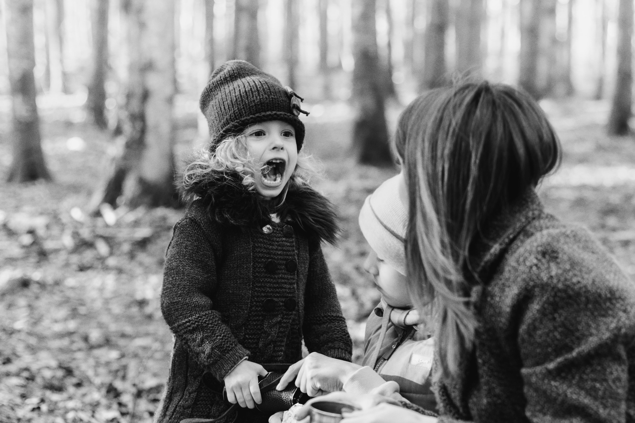 Оксана и Владимир — прогулка с семей. Фотограф Хабаровск| Яна Золотова LifeStyle портрет, в ожидании, пары,
