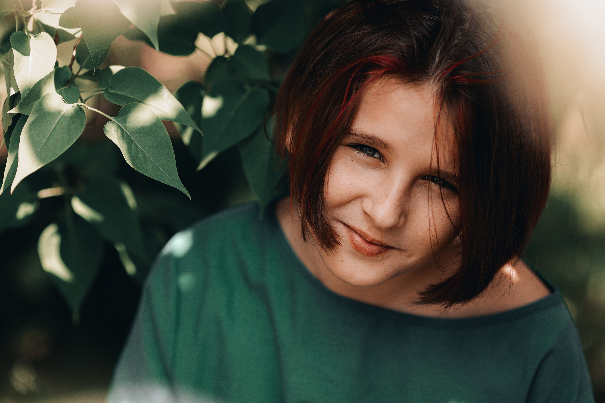 Василиса. Сиреневей сад. Фотограф Хабаровск| Яна Золотова LifeStyle портрет, в ожидании, пары,