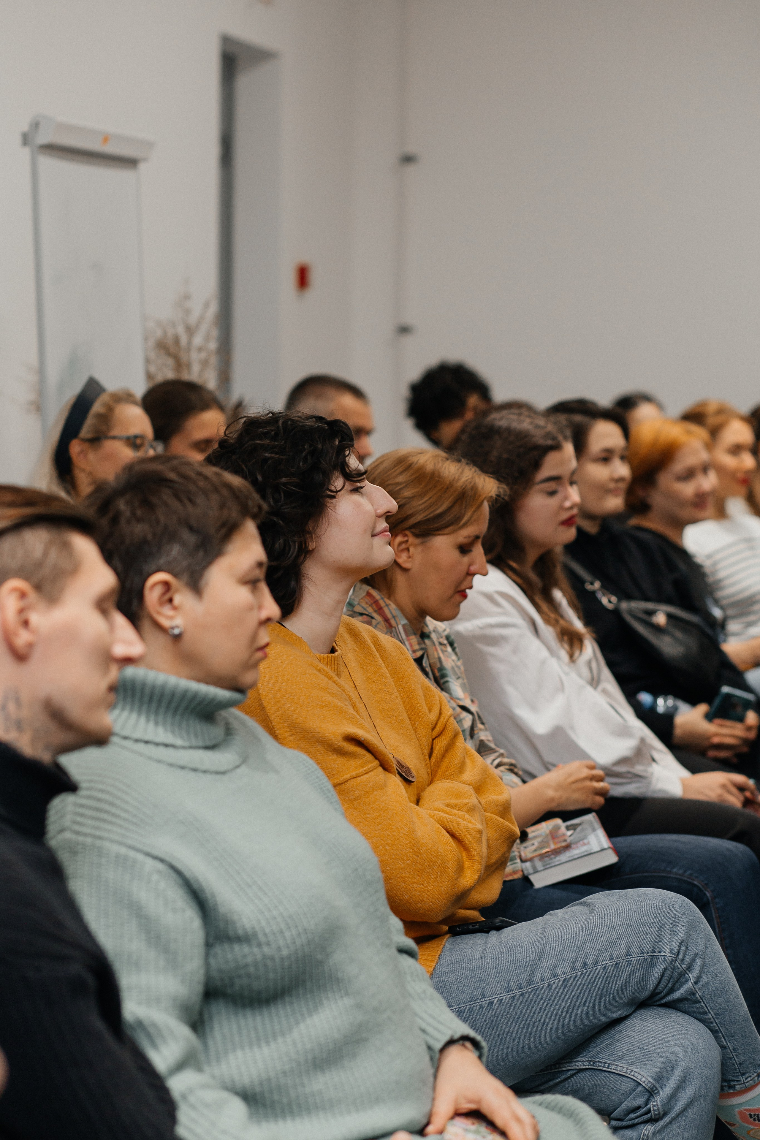 30.09.2023 Встреча с Евгенией Некрасовой. Книжный клуб