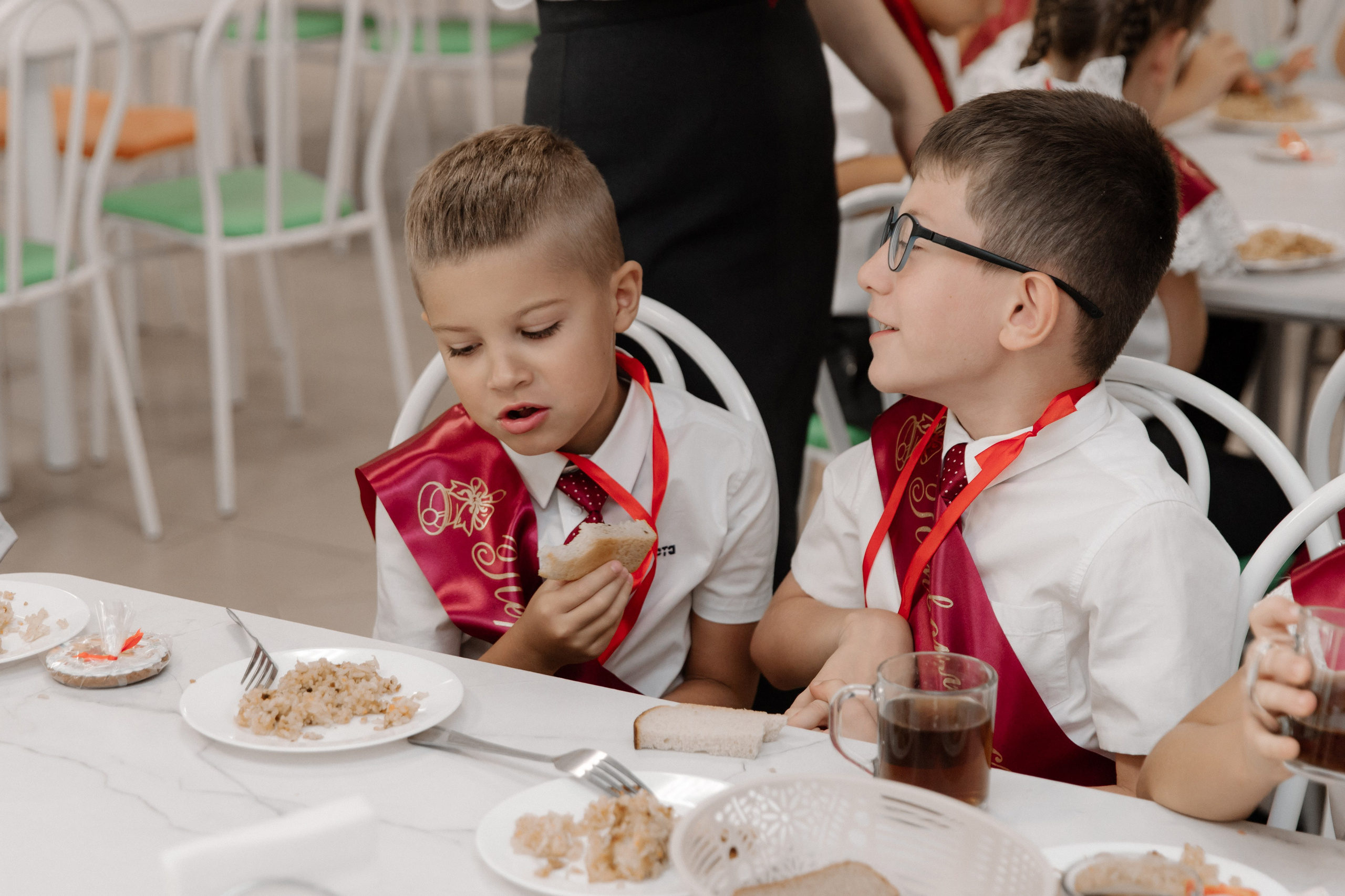 1 класс 11 школа. Выпускные альбомы Натальи Бутко: Новороссийск, Анапа, Геленджик