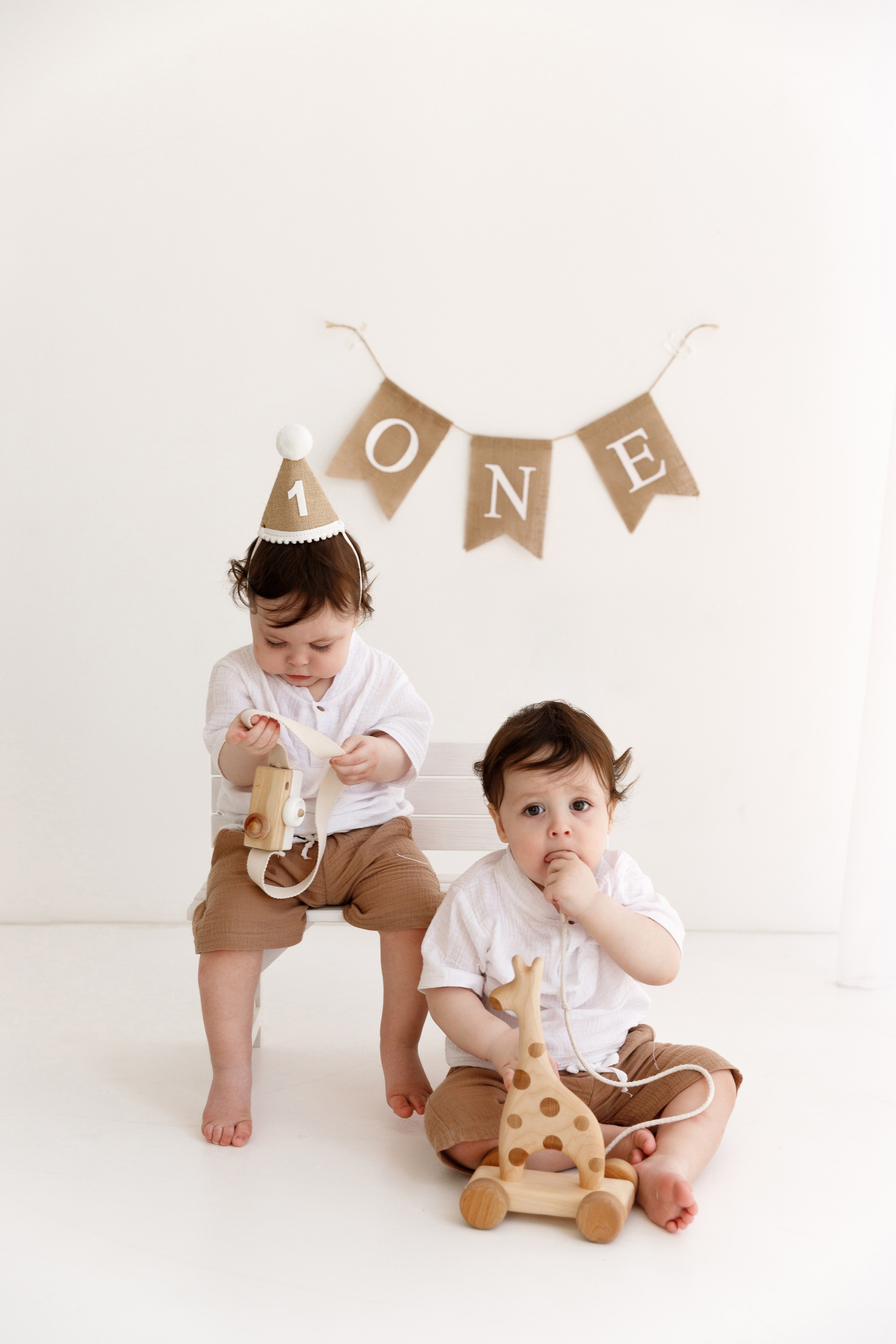 Близнецы Артём и Артур. Фотограф новорожденных Славянск-на-Кубани Куцевольская Екатерина