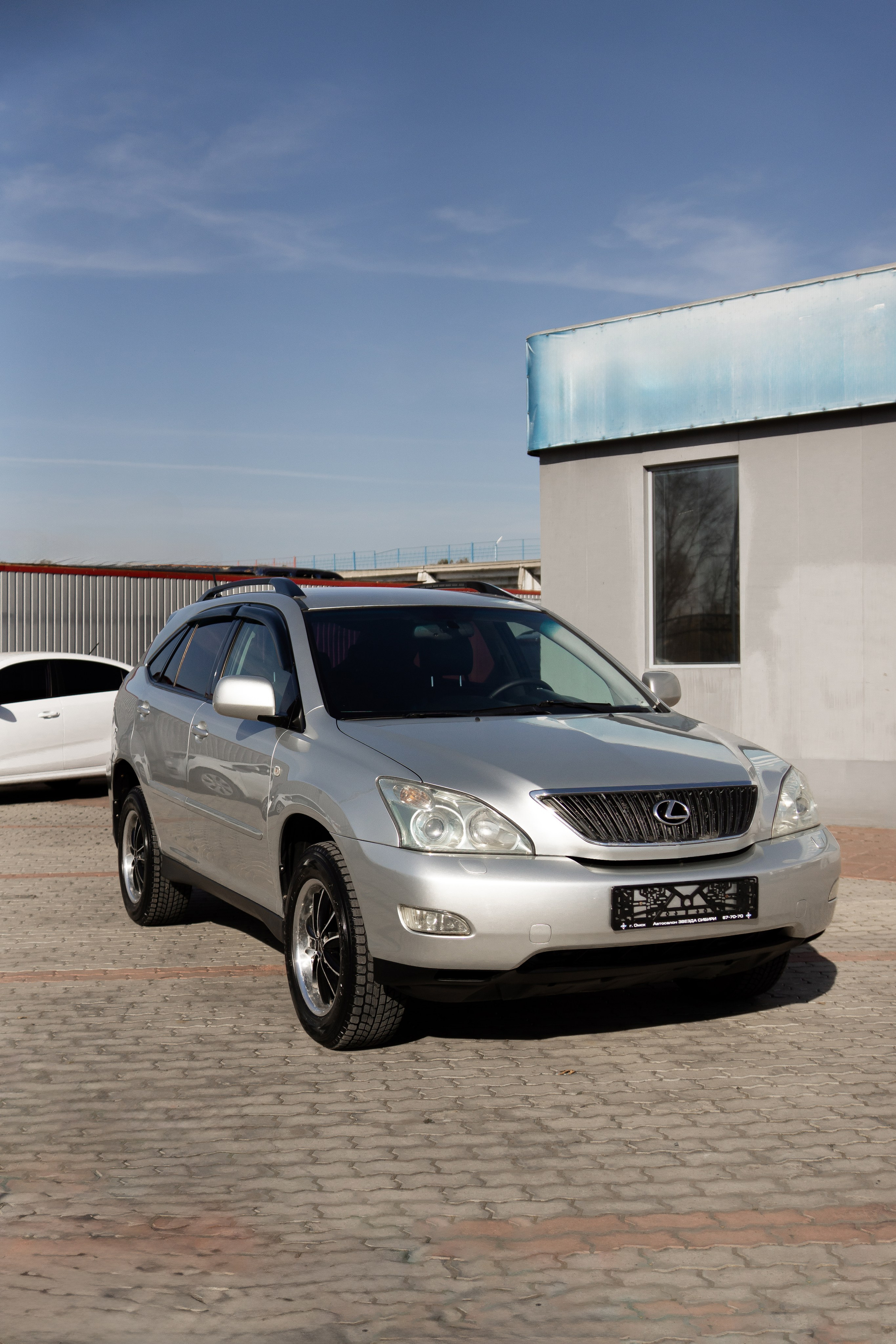 Съёмка для автосалона «Звезда Сибири». Женский фотограф Омск, Екатерина Петрова