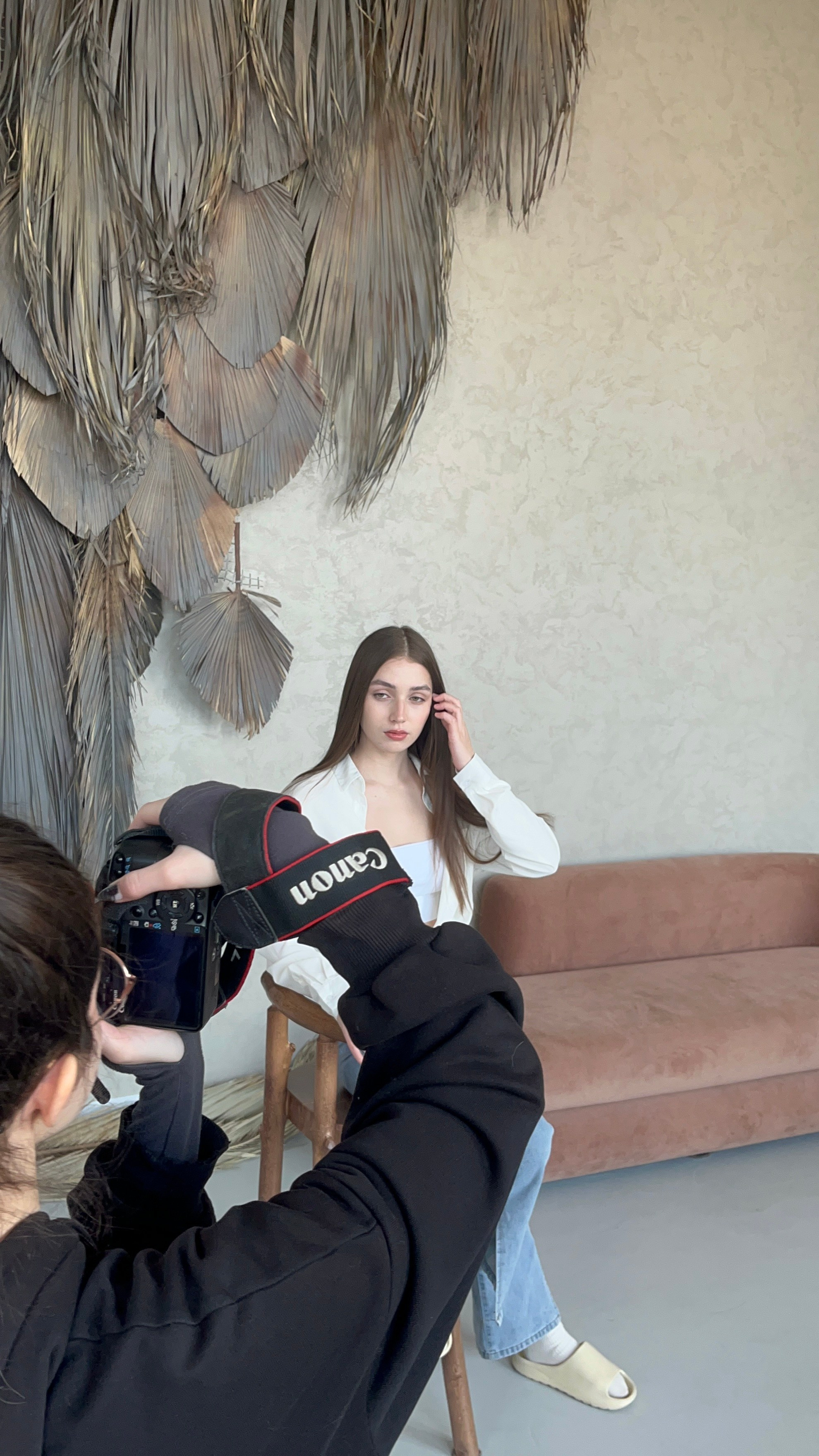 Фото бэкстейдж съёмок и занятий — как проходят наши уроки в Фотошколе Lectory 4.06. Фотошкола Екатеринбург Lectory 4.06