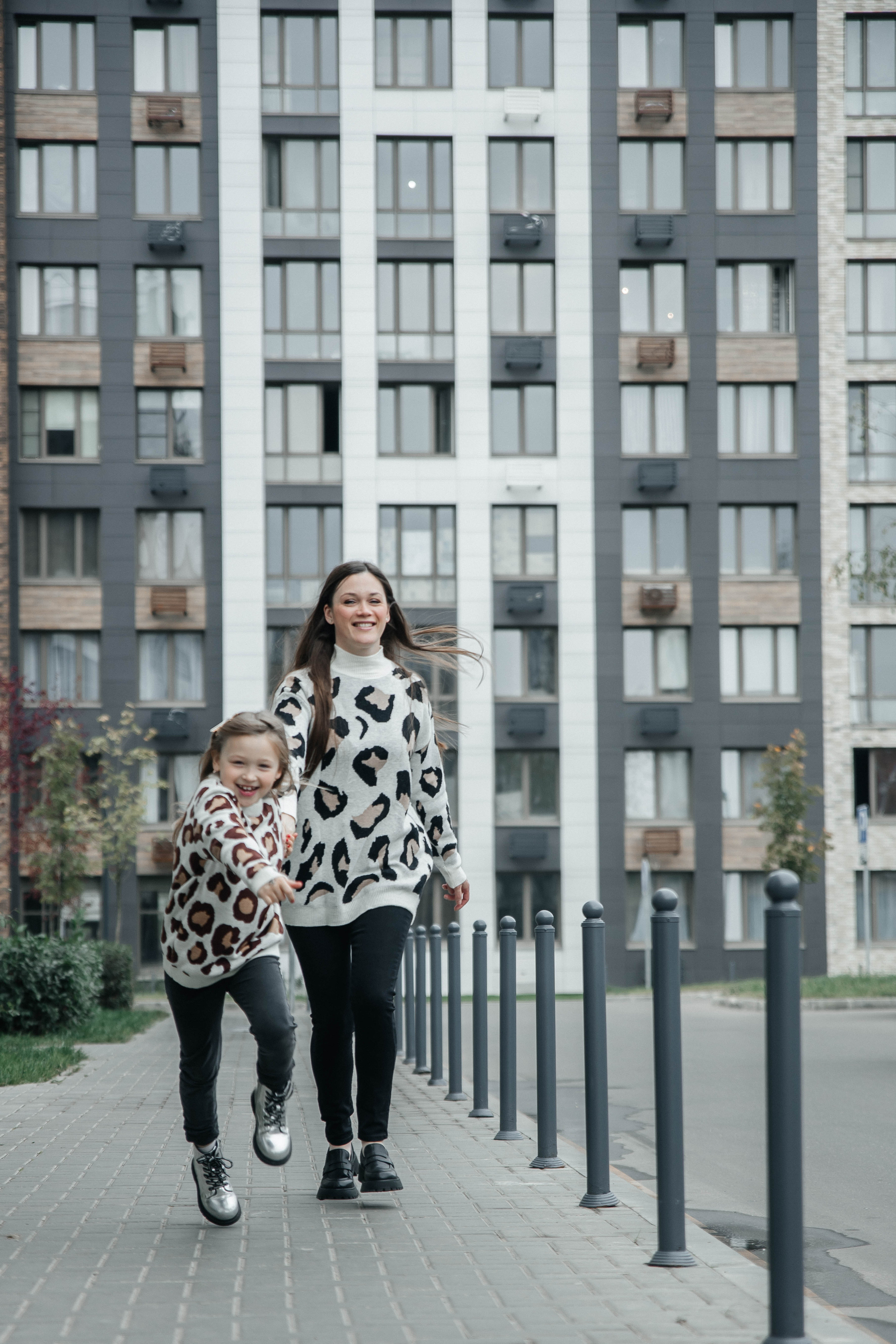 Инна с дочкой Златой. Фотограф в Красногорске Инна Романова, индивидуальные съемки, лавстори