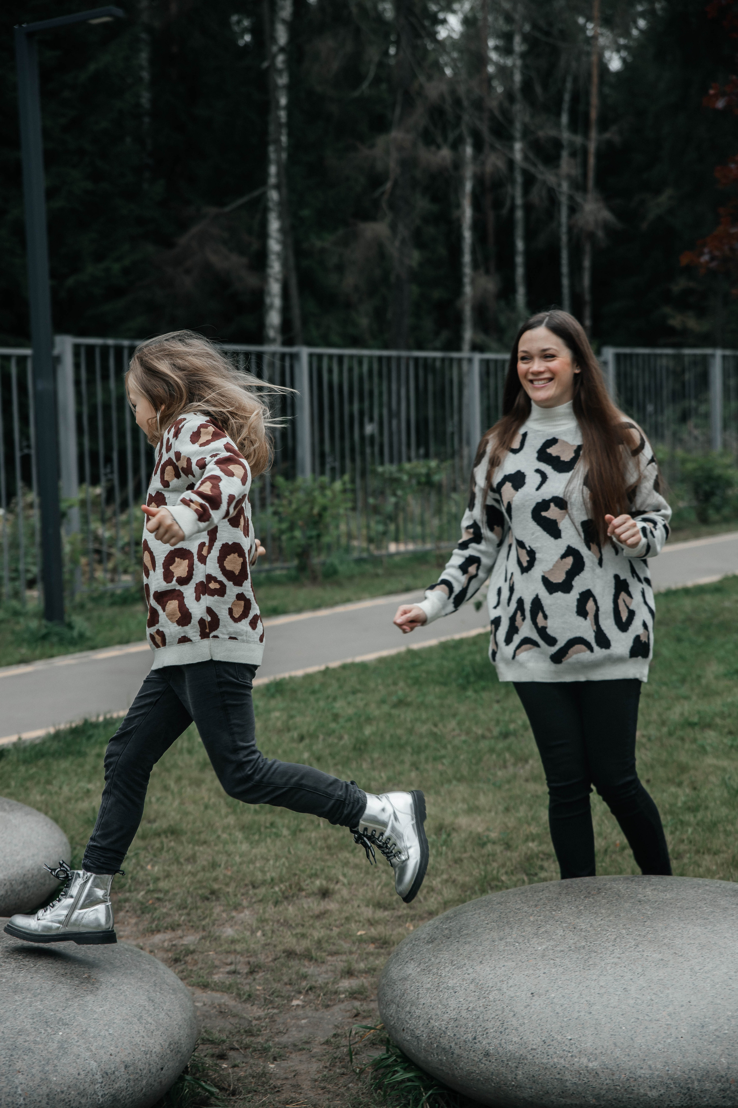 Инна с дочкой Златой. Фотограф в Красногорске Инна Романова, индивидуальные съемки, лавстори