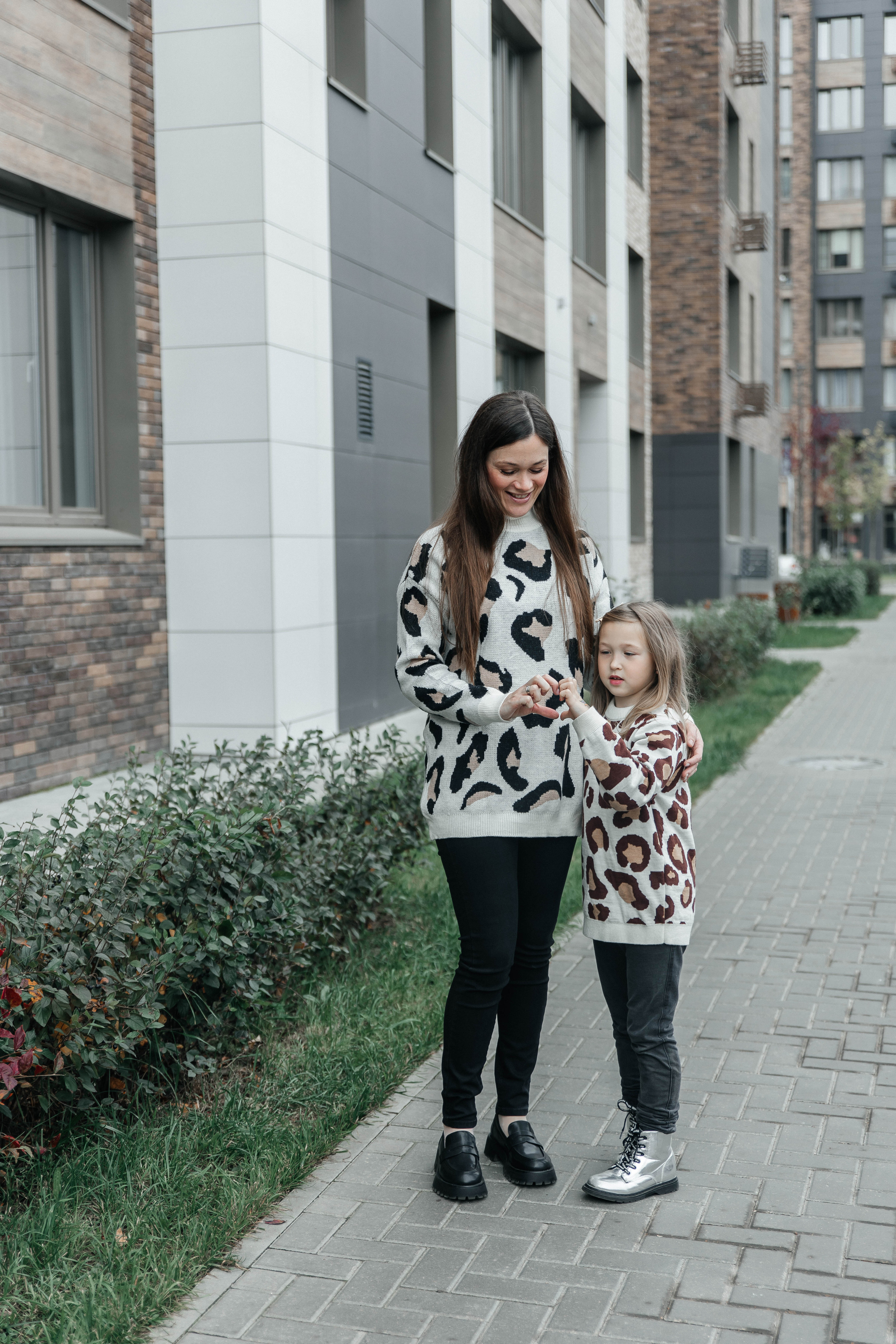 Инна с дочкой Златой. Фотограф в Красногорске Инна Романова, индивидуальные съемки, лавстори