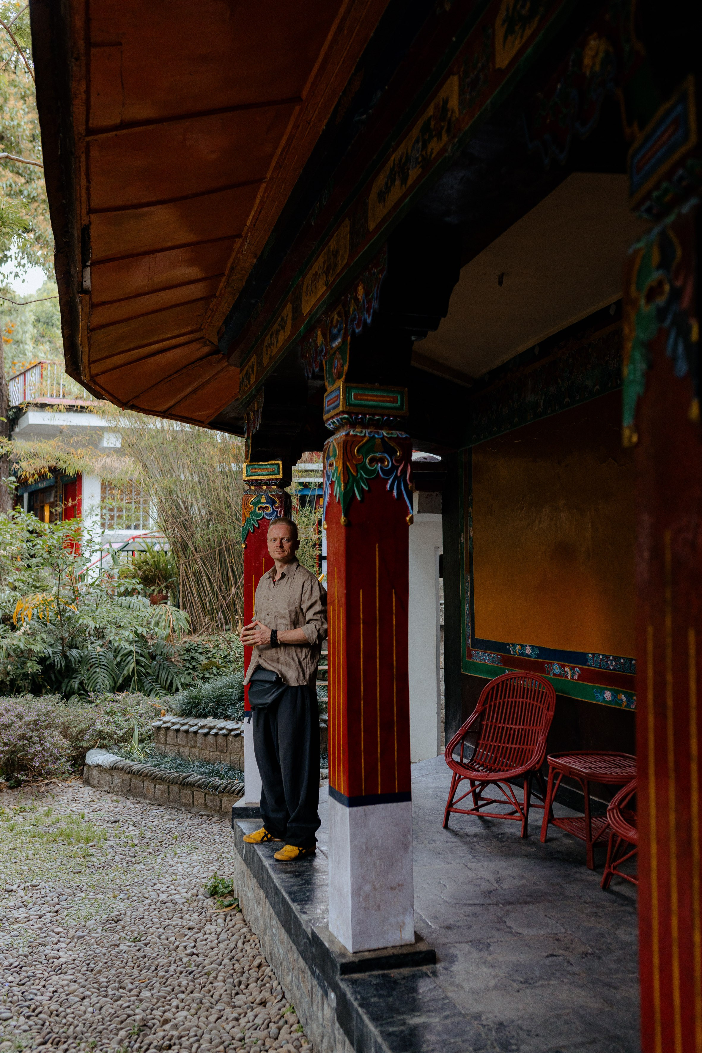 Экскурсия в резиденцию Далай Ламы с Косом и Лу. Фотограф Ольхон/ Индия, Регина
