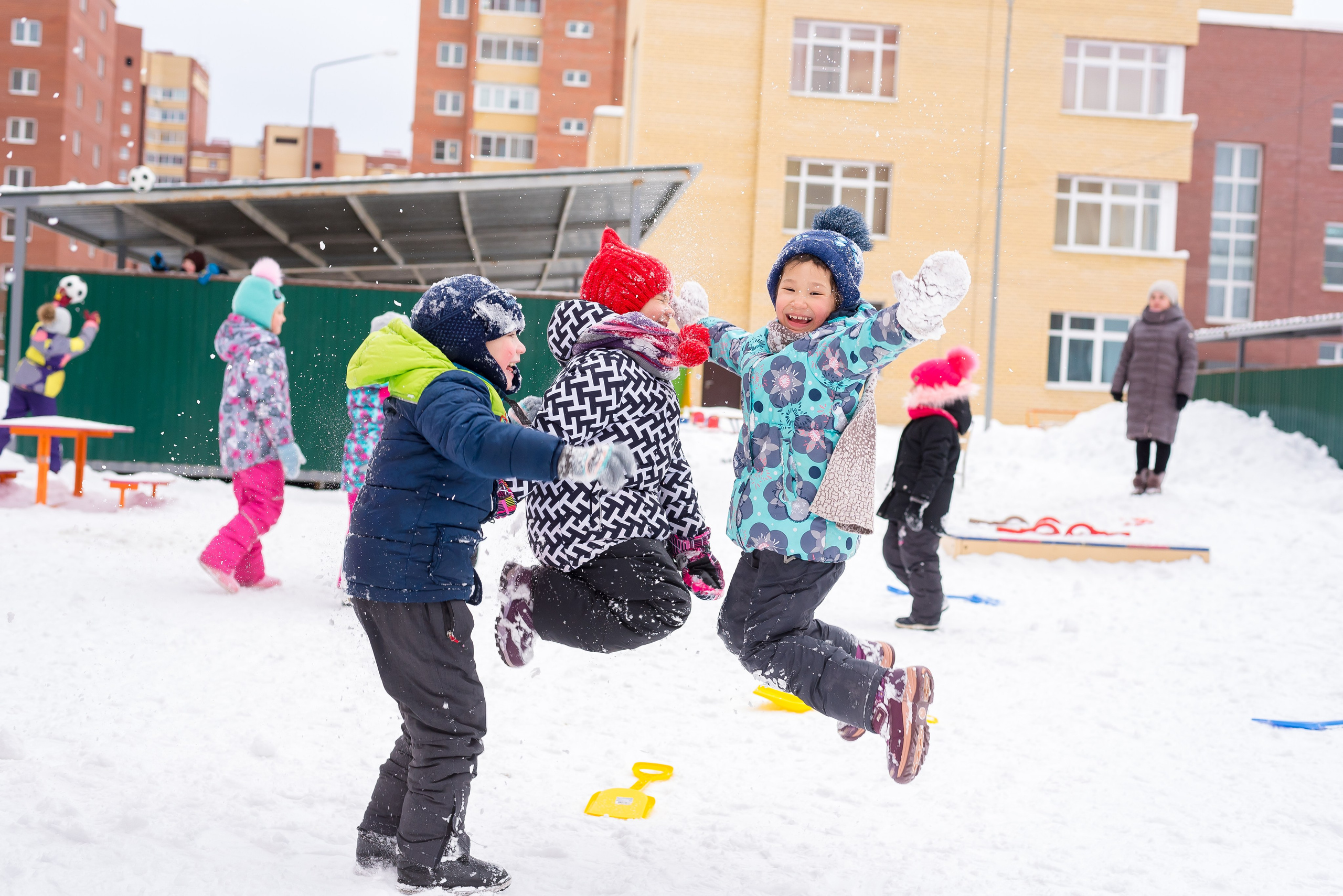 Фотосъёмка на прогулке. Детский фотограф в Екатеринбурге и Берёзовском Евгений Кондаков