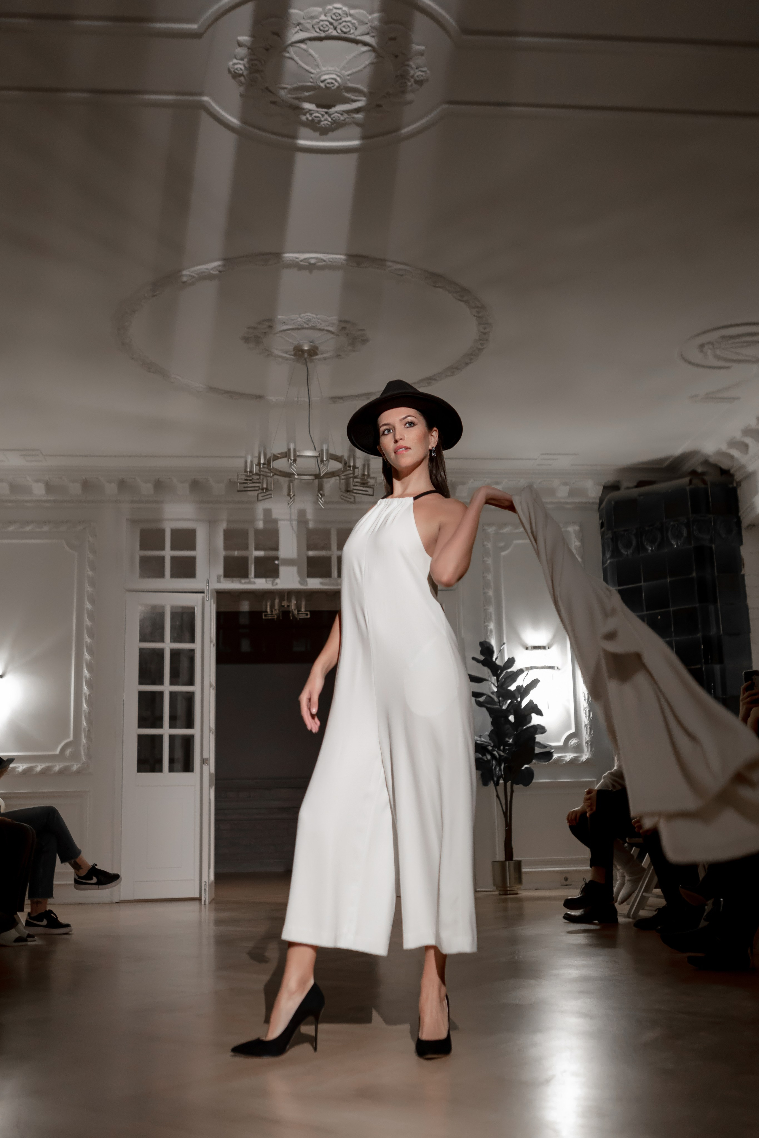 Fashion show on Petrogradskaya. Photographer Rena Epikhova