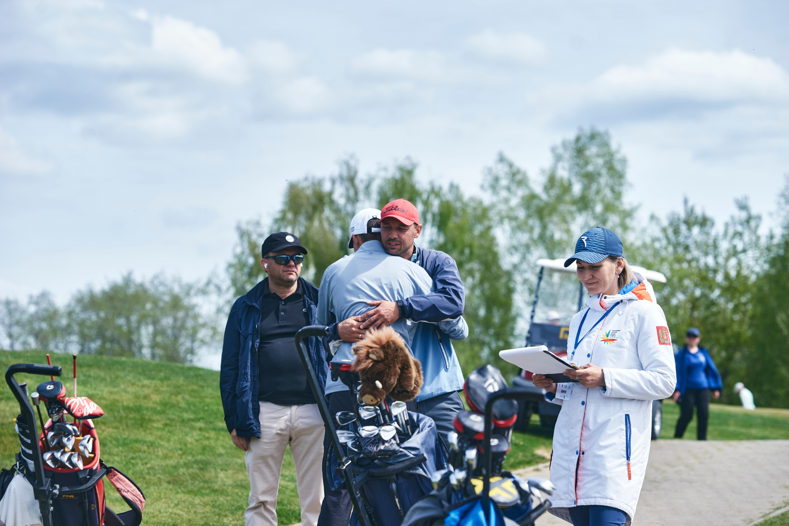 Forest Hills Junior. Академия гольфа NSU в Москве. Тренировки по гольфу для детей и взрослых, тренировки для новичков