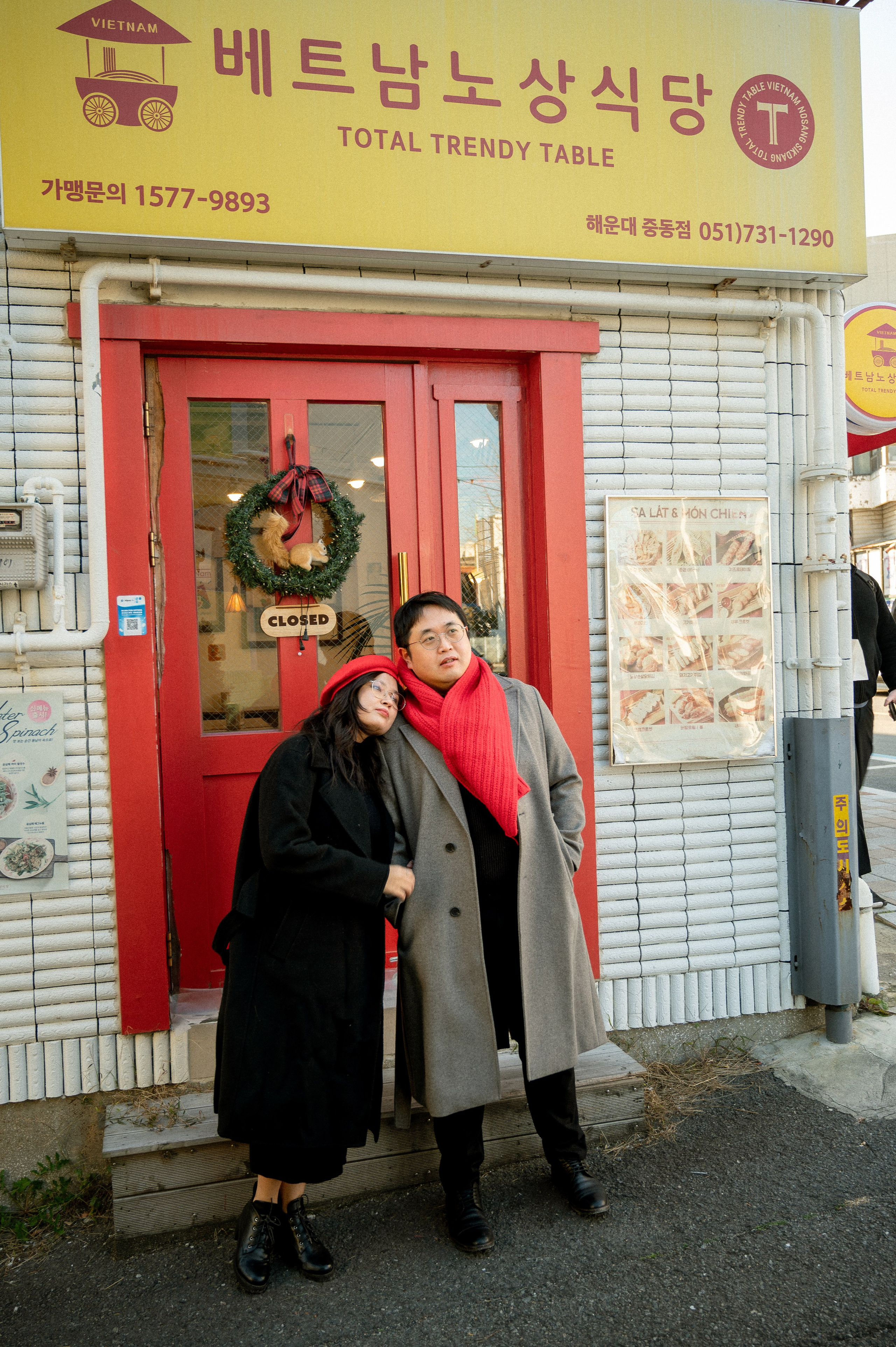 Aigul with husband. Busan photographer | Фотограф Пусан