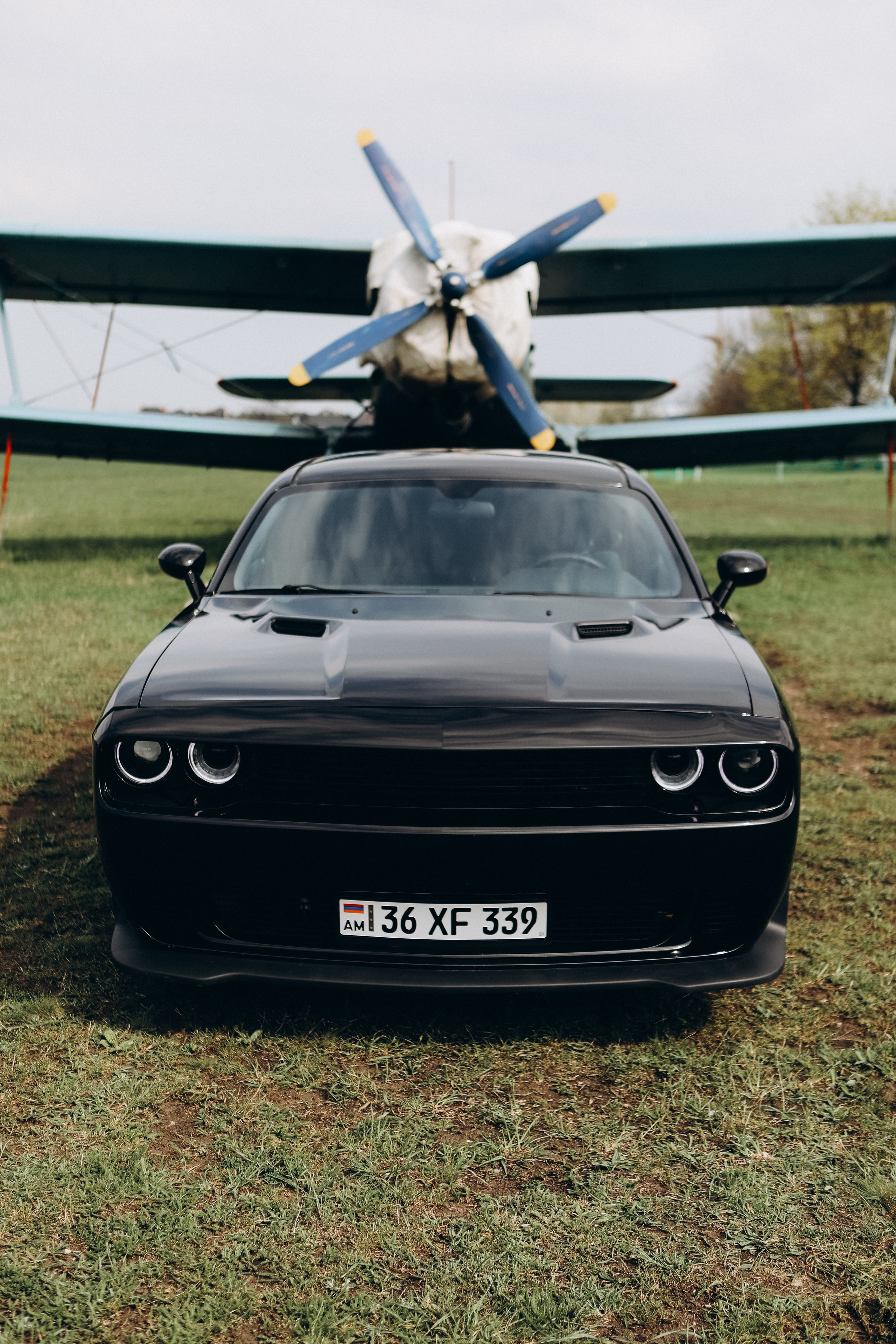 Dodge Challenger SRT Demon. Свадебный и портретный фотограф в Пятигорске, КМВ — Власова Юля