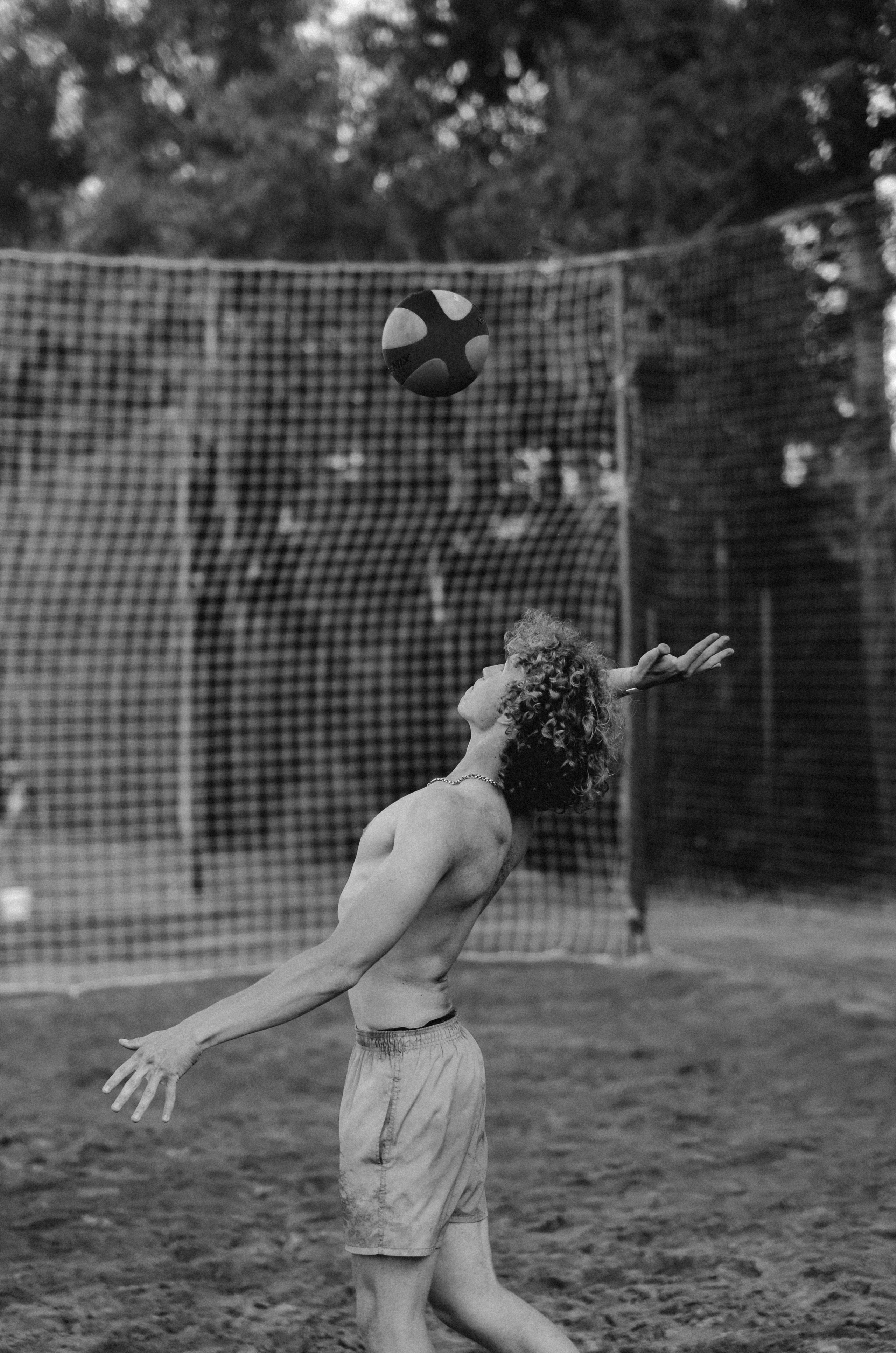 Фестиваль «Грань» 2025. Спортивная площадка. Денисова Аля — фотограф для парных съемок и индивидуальных историй в Барнауле