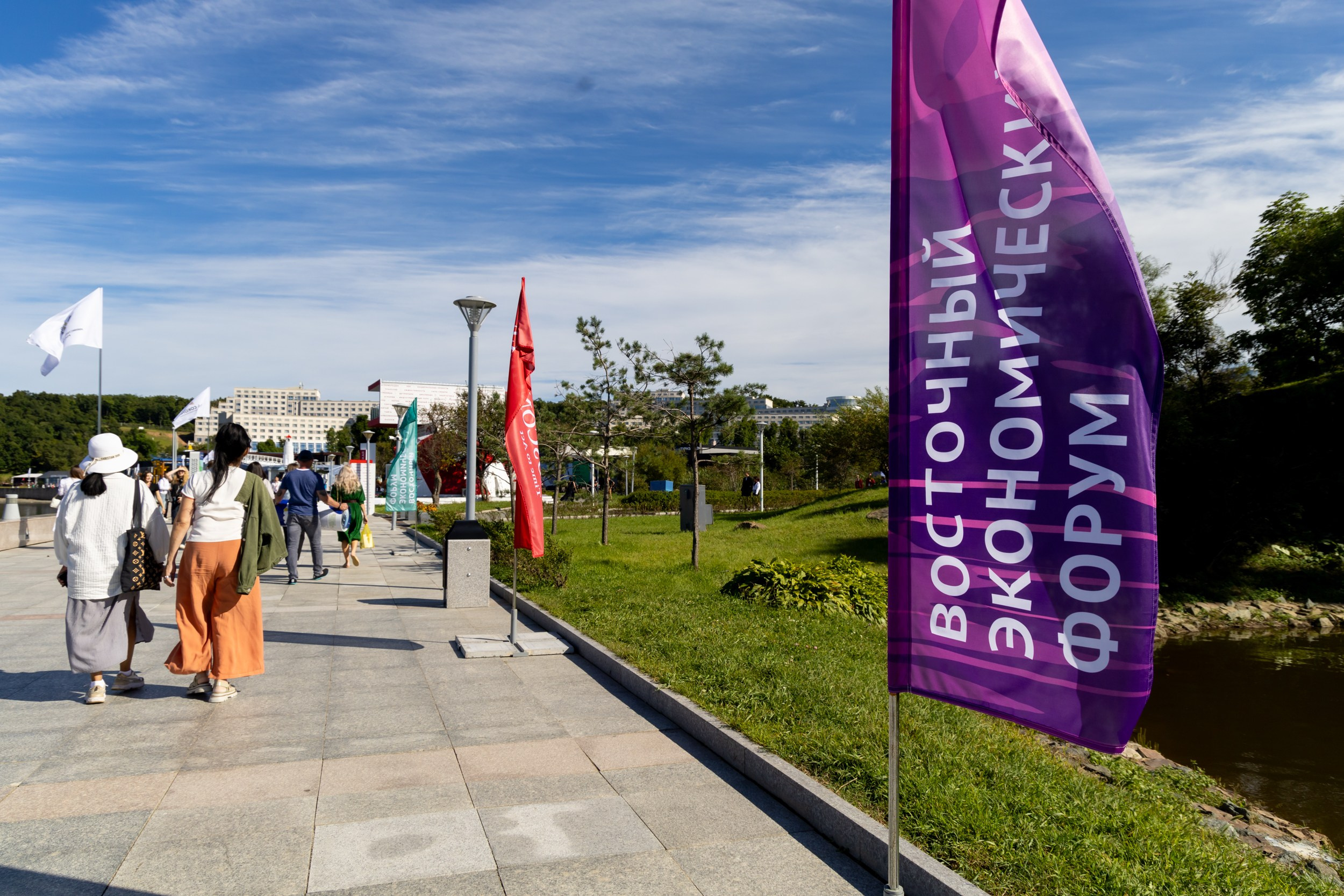 ВЭФ 2024. Репортажный и студийный фотограф во Владивостоке Дударева Софья