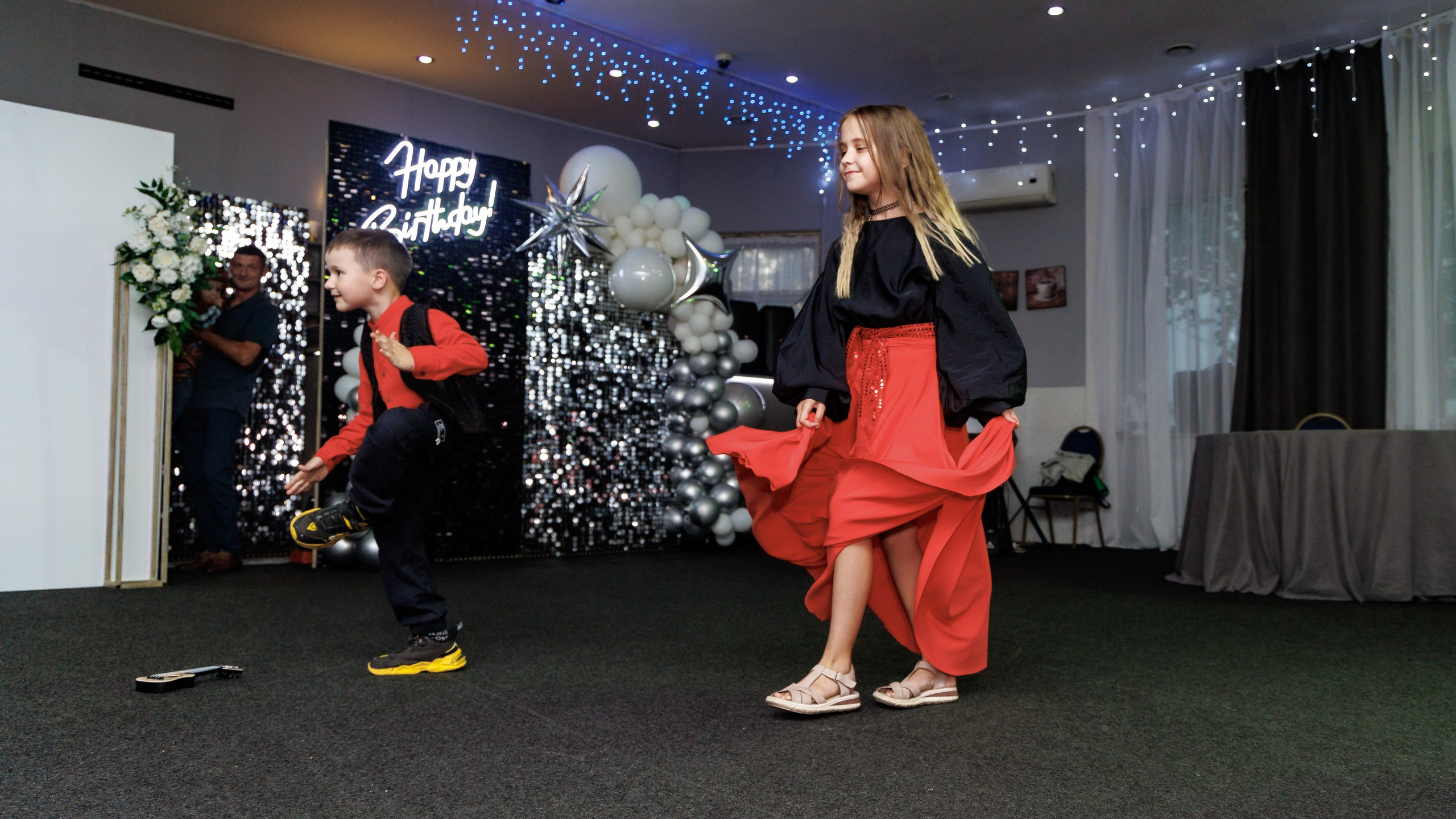 Татьяне снова 18-ть. Свадебный и семейный фотограф в г. Волхов Алексей Кочерыжкин