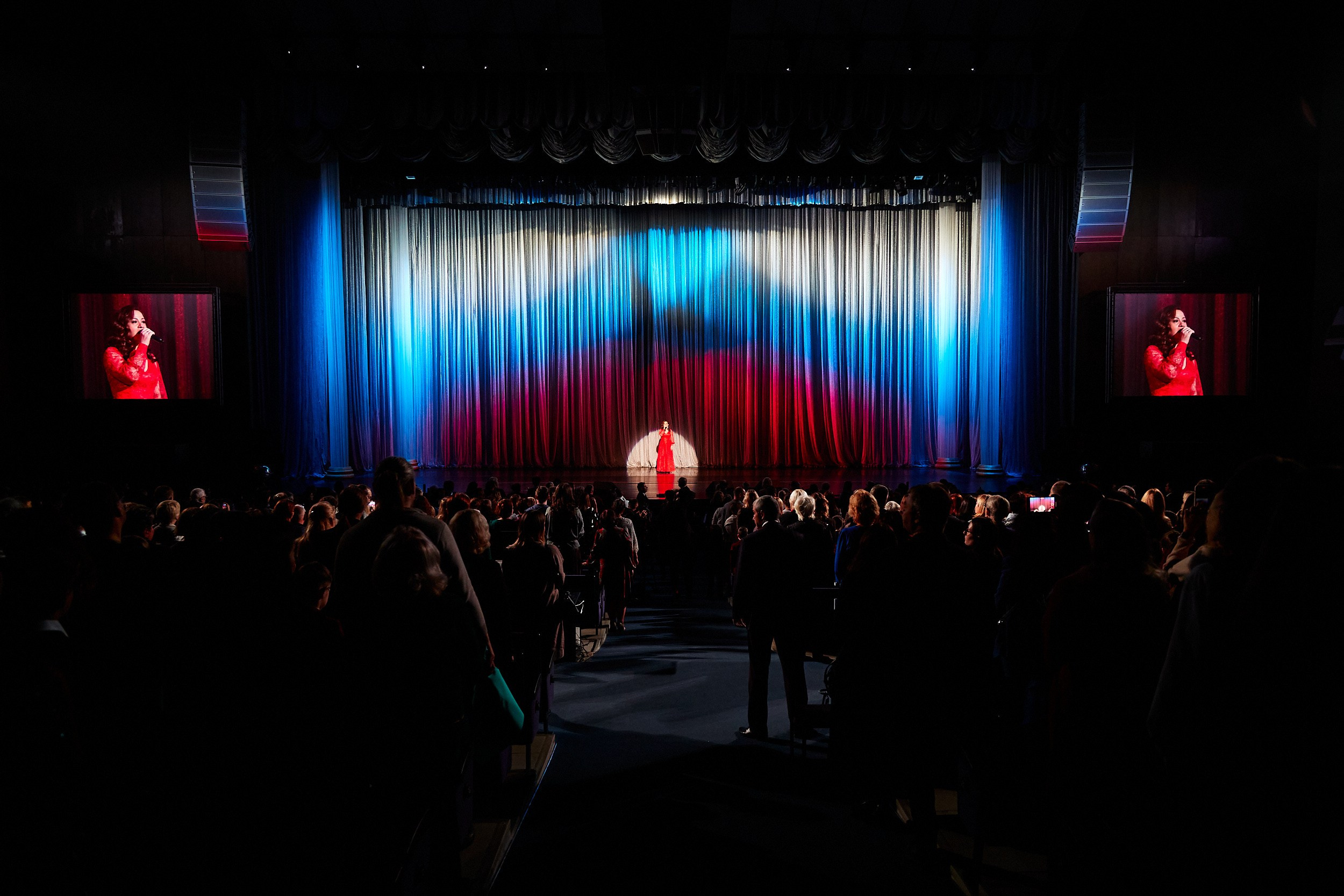 30-летний юбилей гимназии № 642 «Земля и Вселенная». Алексей Соколов. Фотограф. Санкт-Петербург