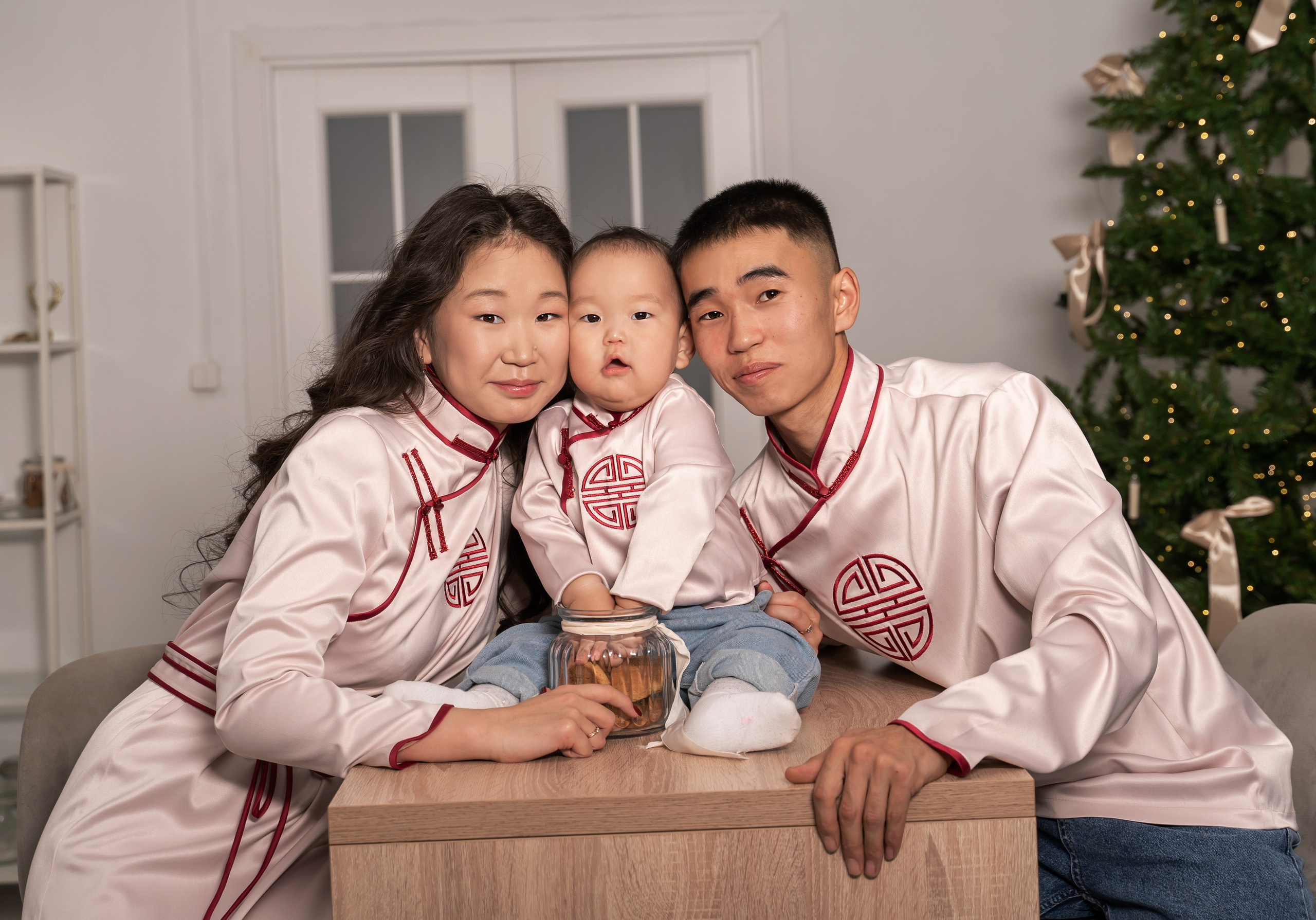 Комплекты Family look. Фотостудия Малина в городе Улан-Удэ. Фотограф Ирина Жарникова