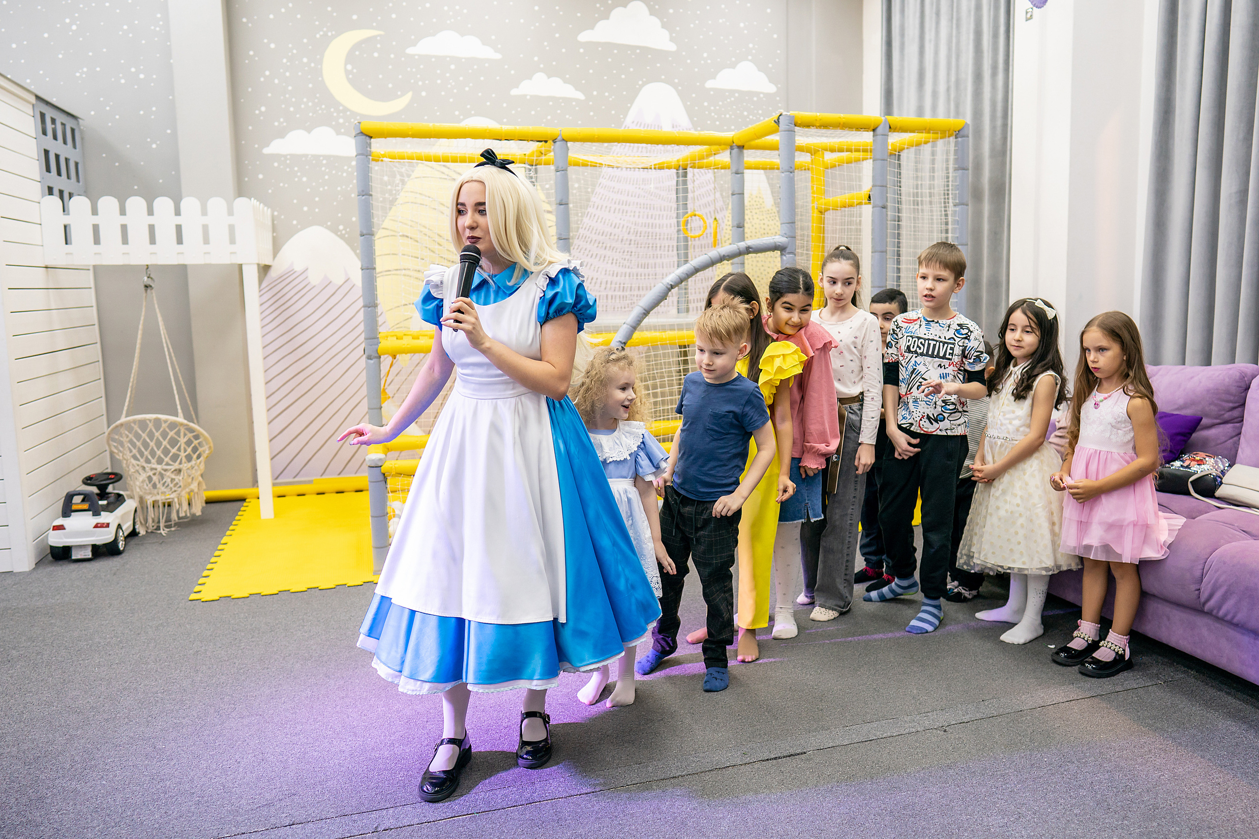 АЛИСА В СТРАНЕ ЧУДЕС. Фотограф на Крещение и Венчание в Красноярске Рамазанова Юлия