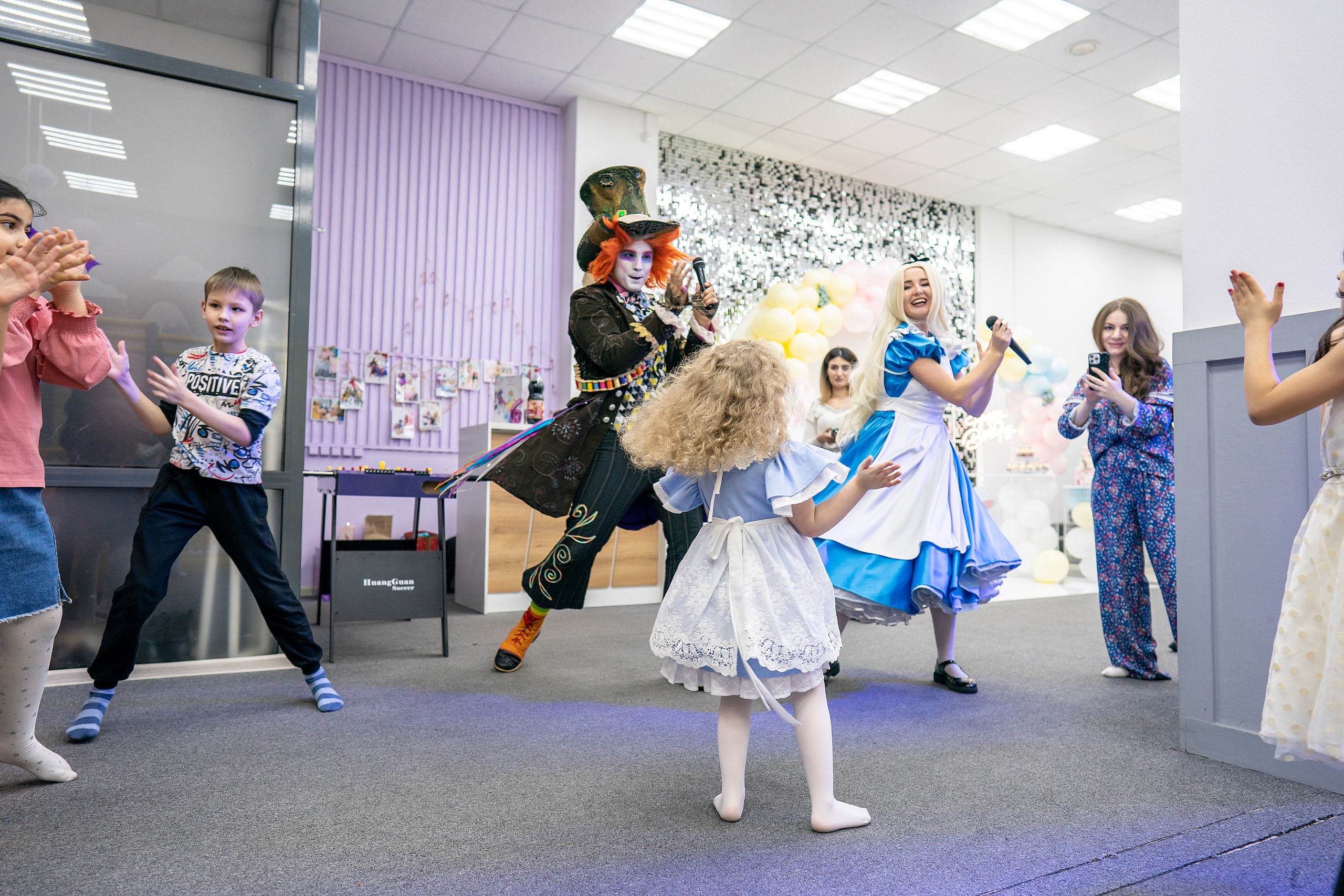 АЛИСА В СТРАНЕ ЧУДЕС. Фотограф на Крещение и Венчание в Красноярске Рамазанова Юлия