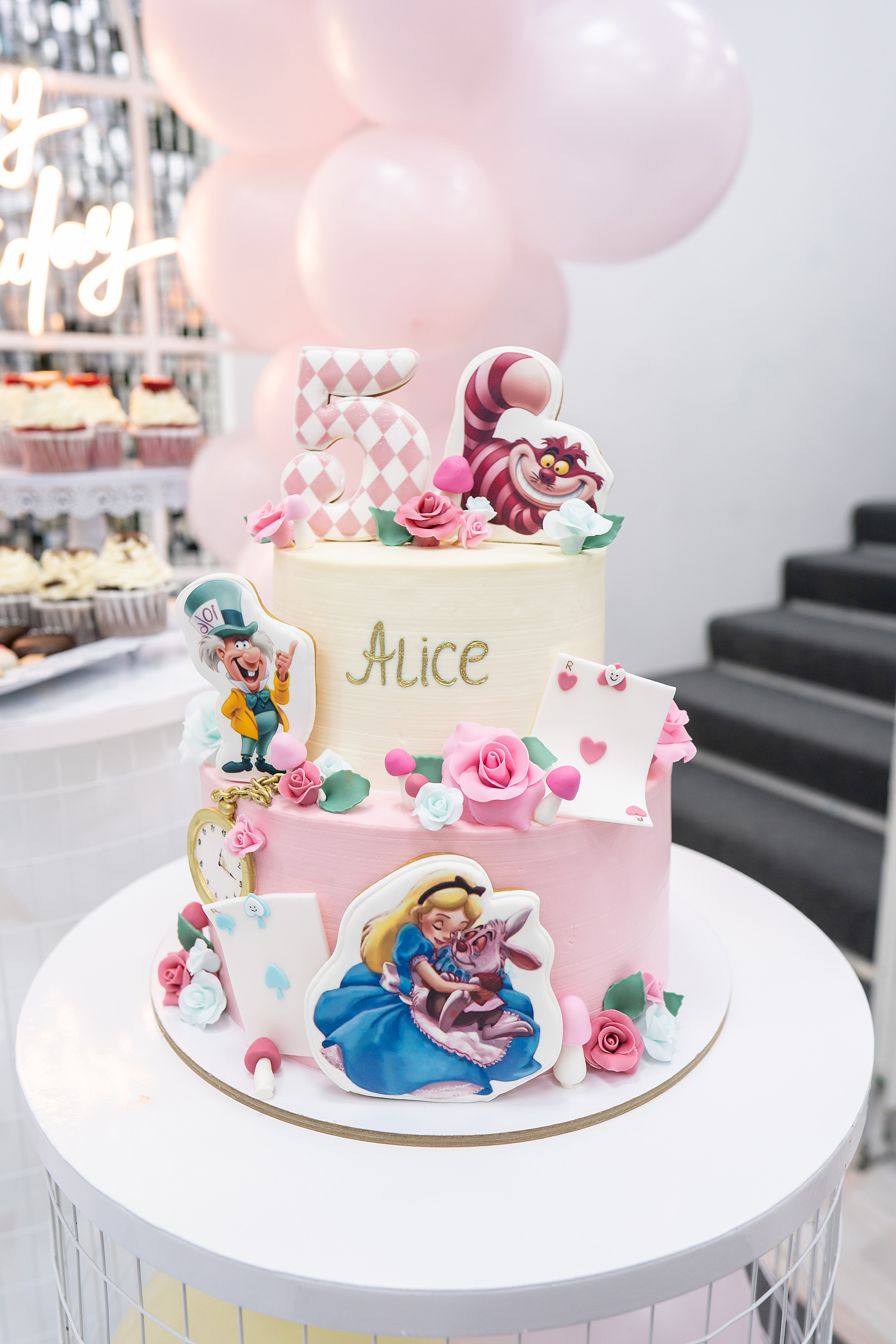 АЛИСА В СТРАНЕ ЧУДЕС. Фотограф на Крещение и Венчание в Красноярске Рамазанова Юлия