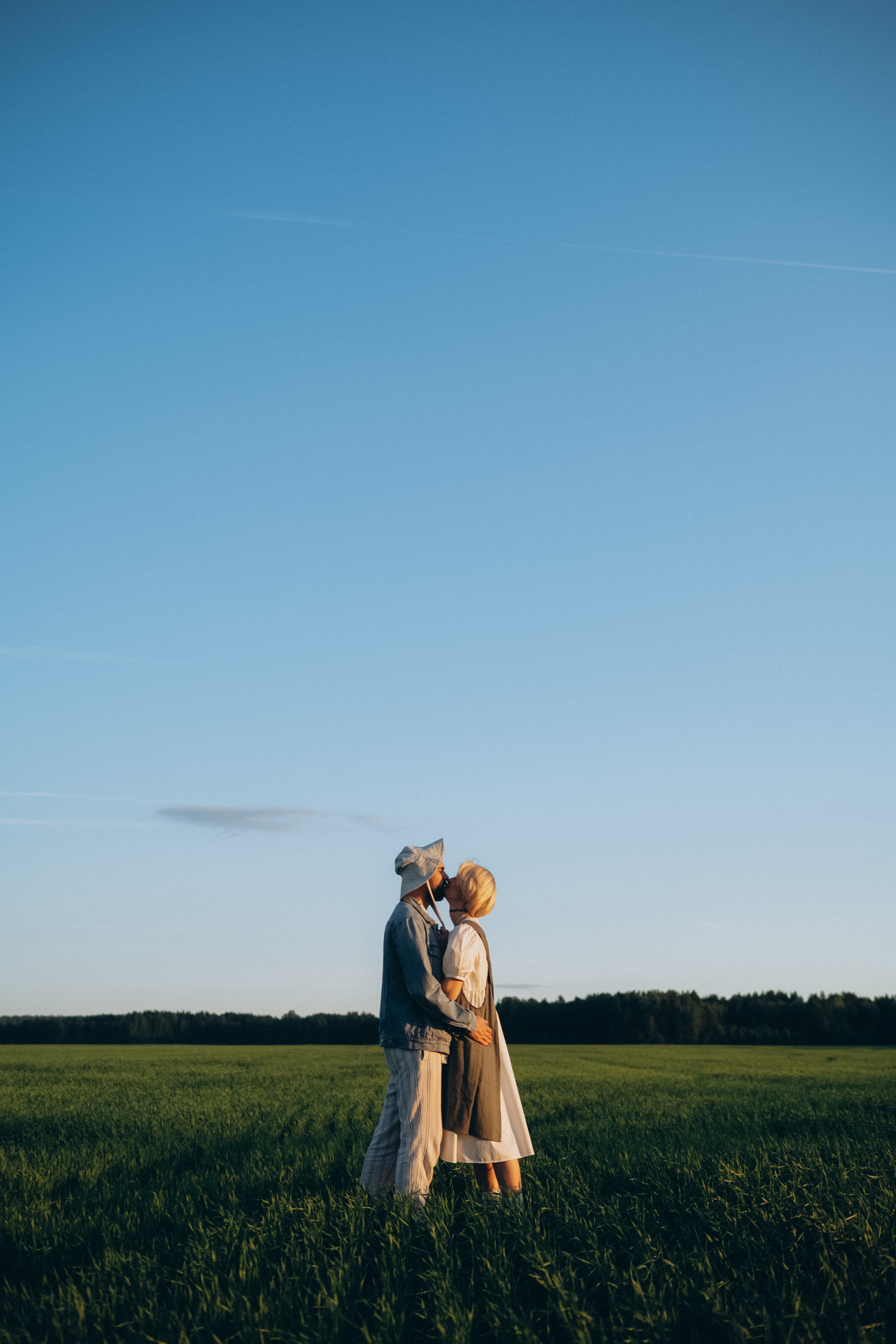 Соня и Никита Жур. Семейный свадебный фотограф Екатеринбург Первоуральск Шарнина Алёна