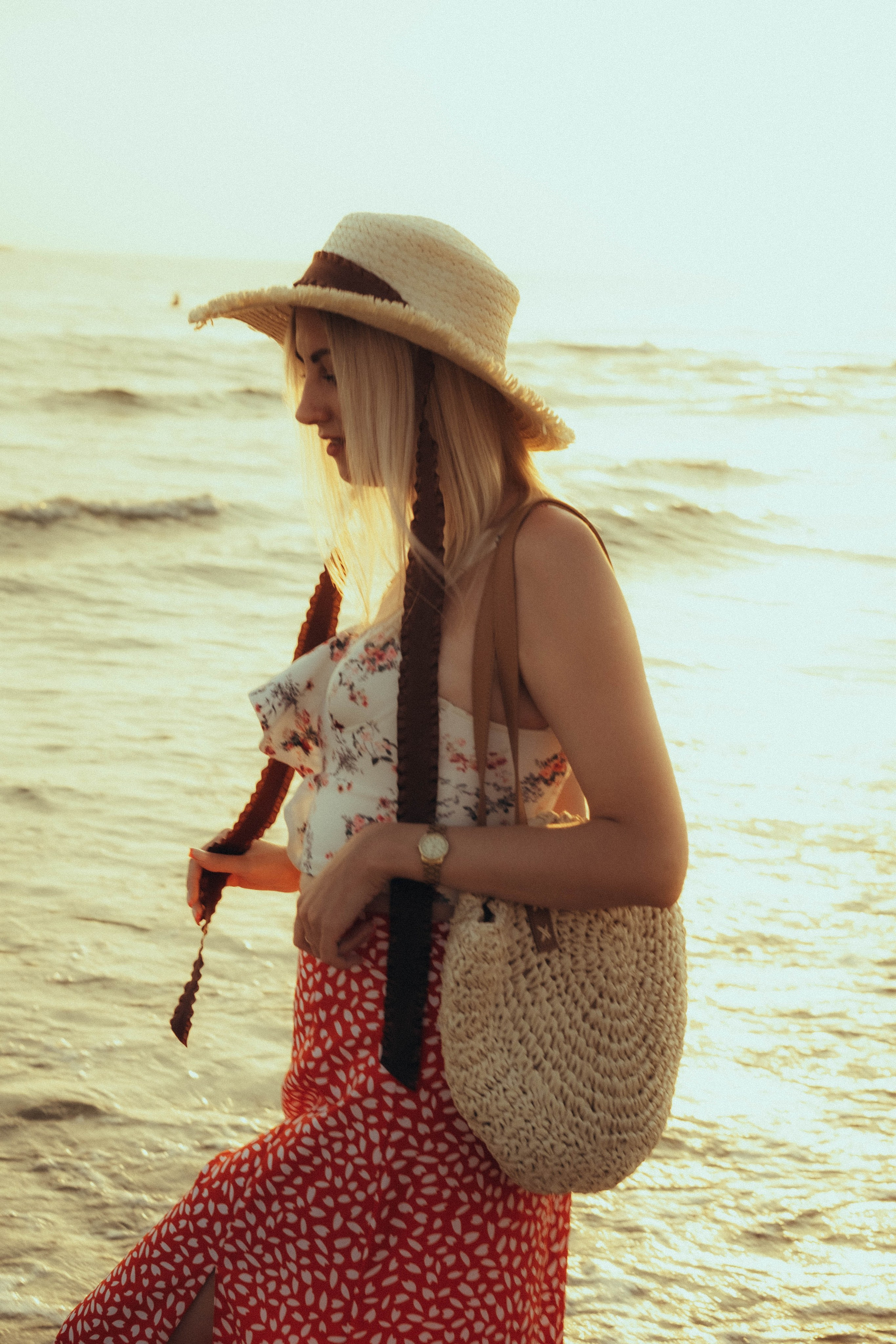 Июльский вечер на берегу черного моря. Профессиональный фотограф, Санкт-Петербург — Виктория Богомолова