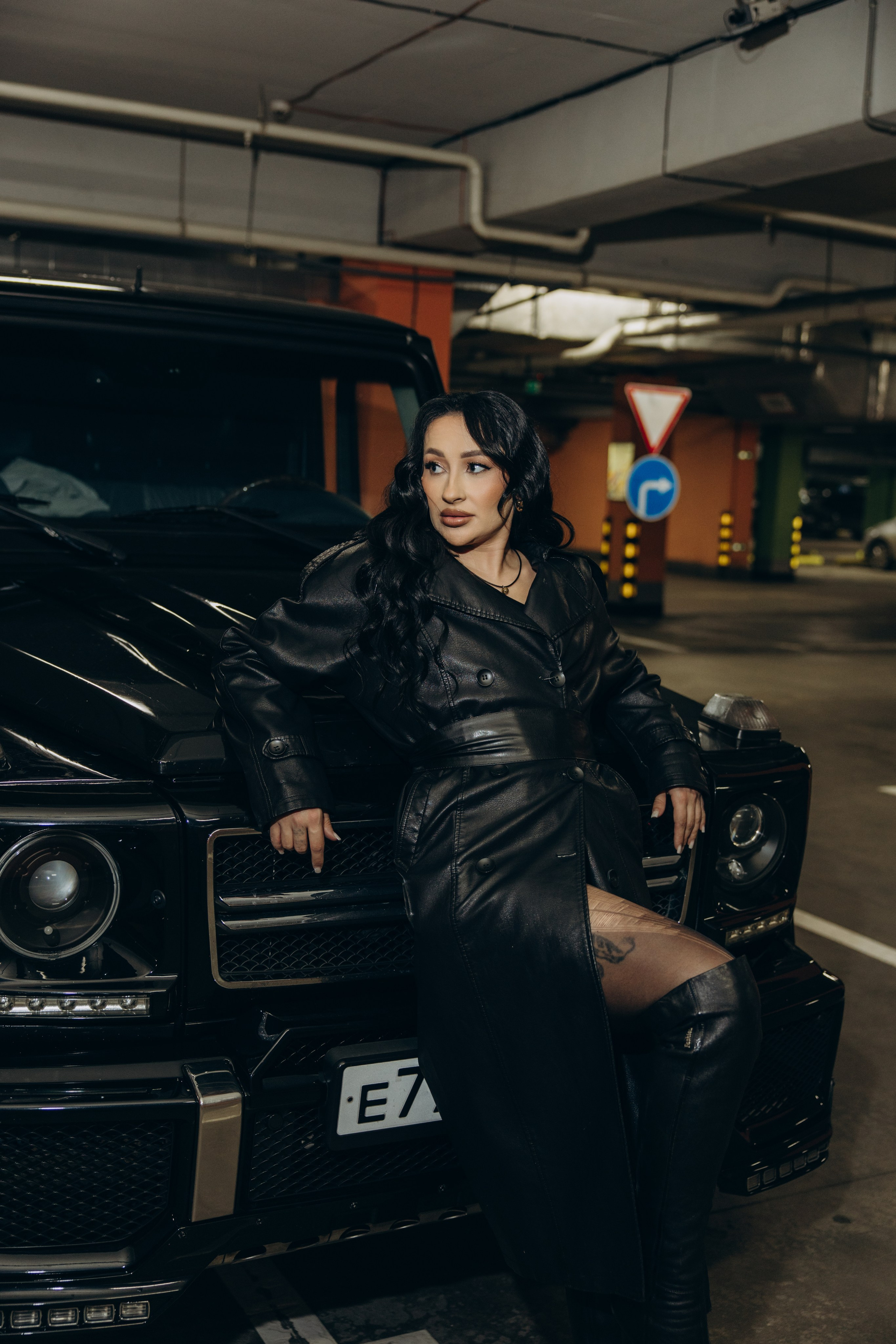 На парковке. Свадебный, семейный фотограф в Иркутске Светлана Макаричева