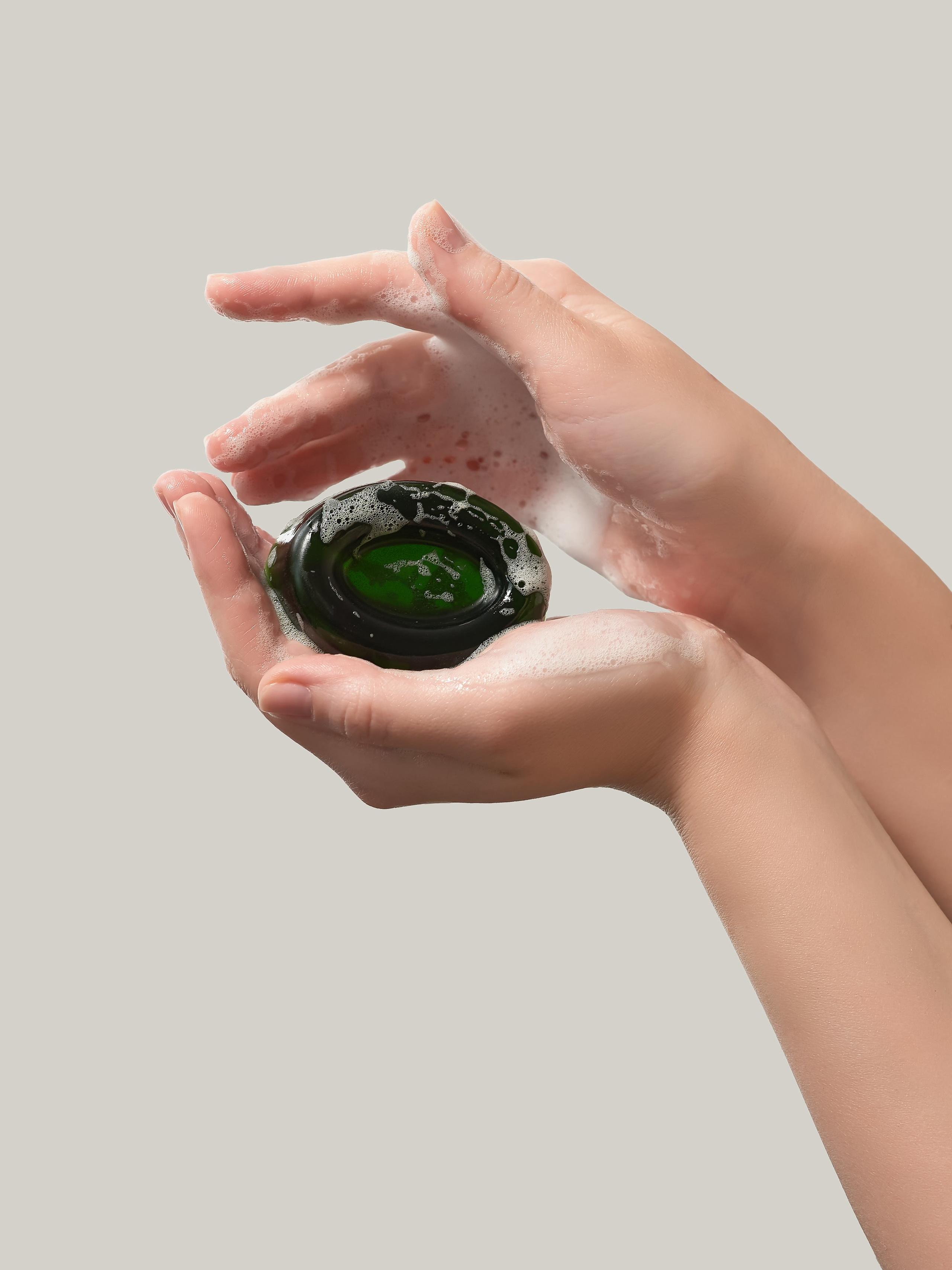 Косметика. Предметный фотограф, инфографика и видео в Санкт-Петербурге