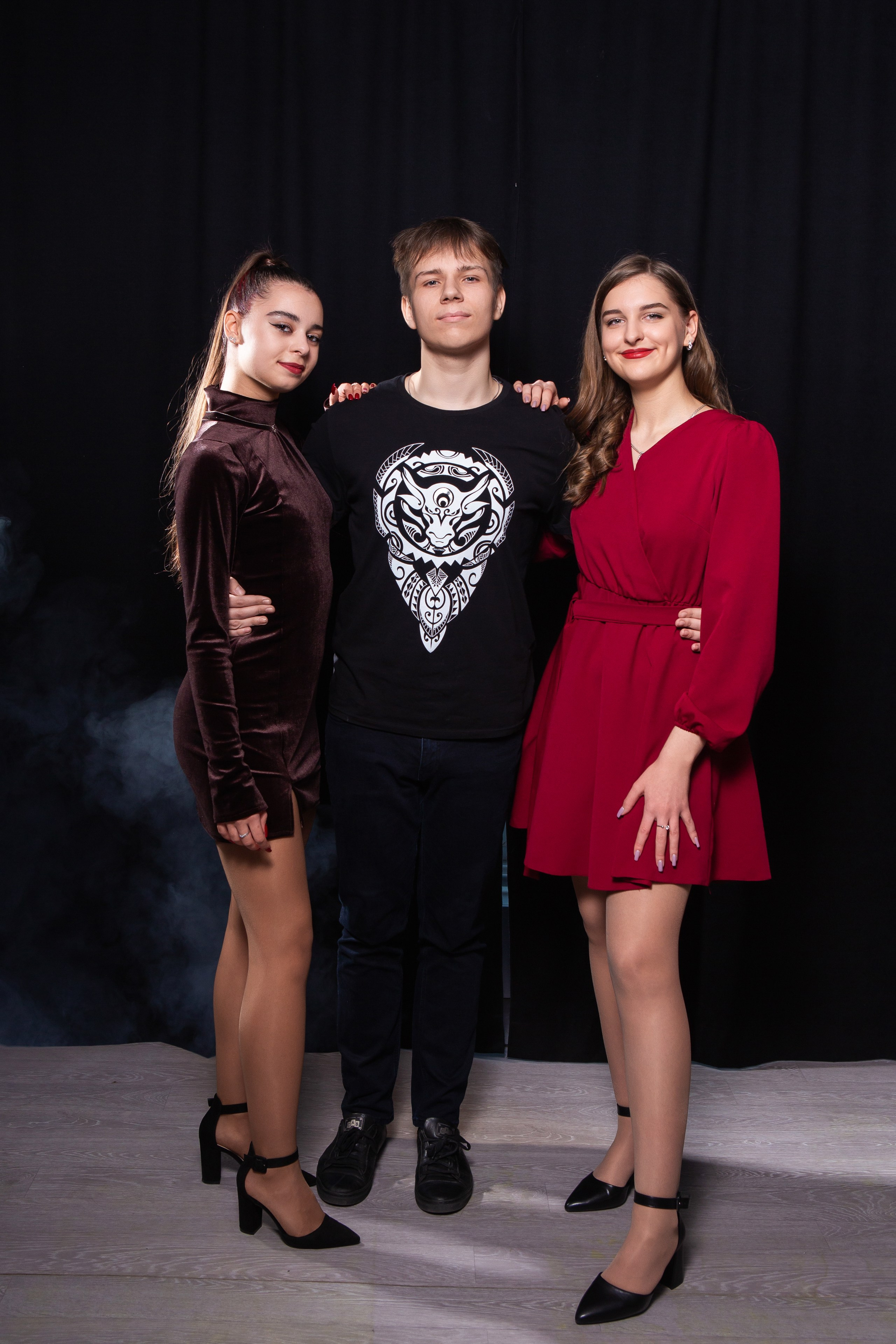 ФОТОСЕССИЯ ДЛЯ 9 КЛАССА В СТУДИИ. ТВОЙ АЛЬБОМ / ТВОИ ПРАВИЛА