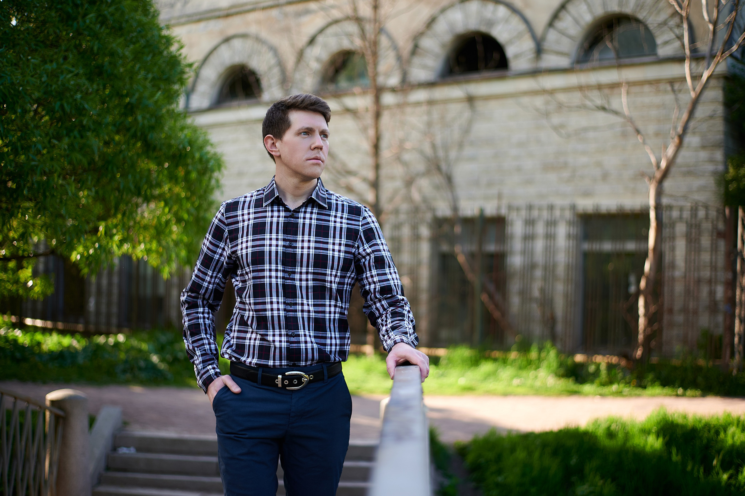 Семейный и индивидуальный фотограф на улице в Санкт-Петербурге