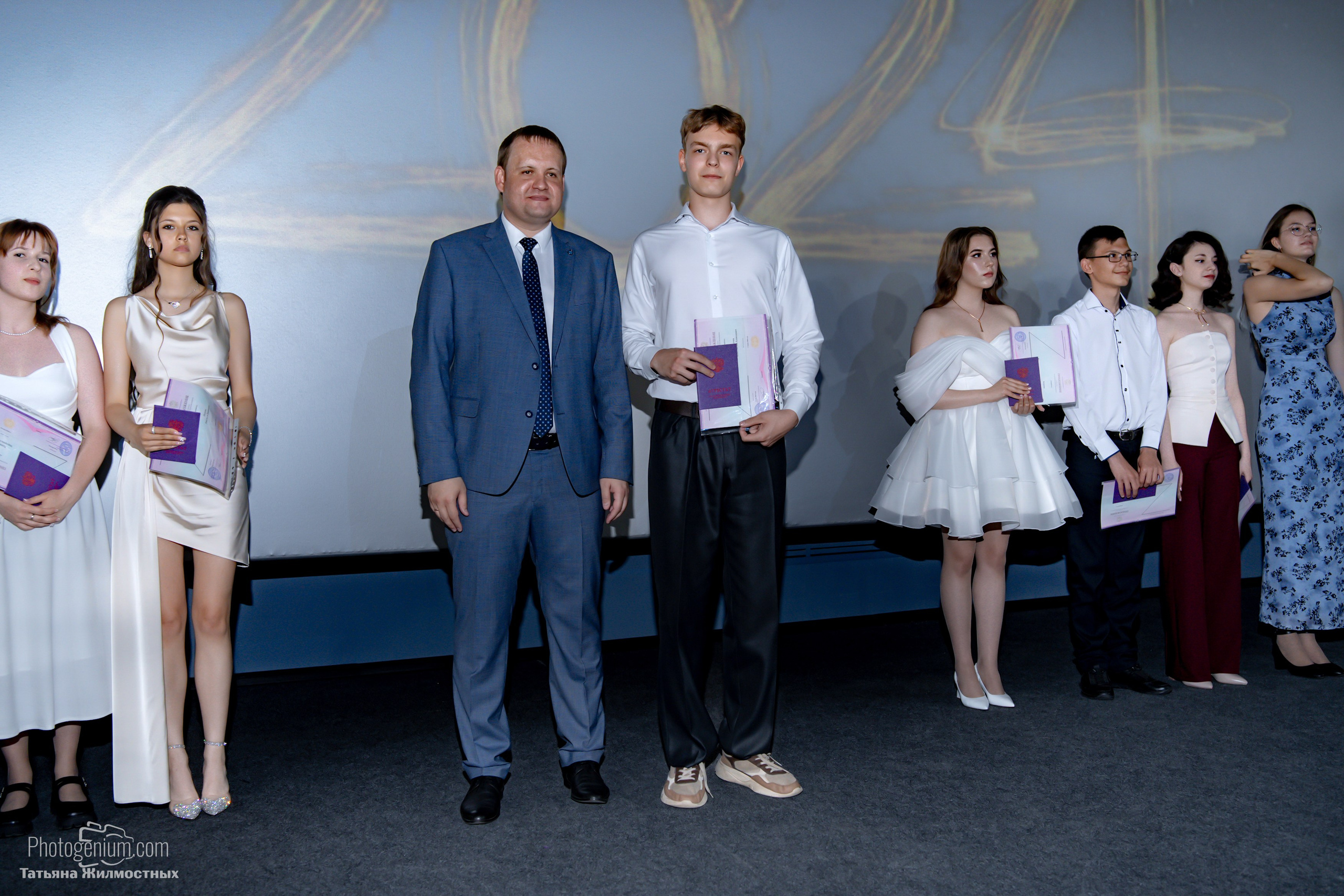 Выпускной 9"Д» класс школа № 35. Фотограф Нижний Новгород Татьяна Кейод