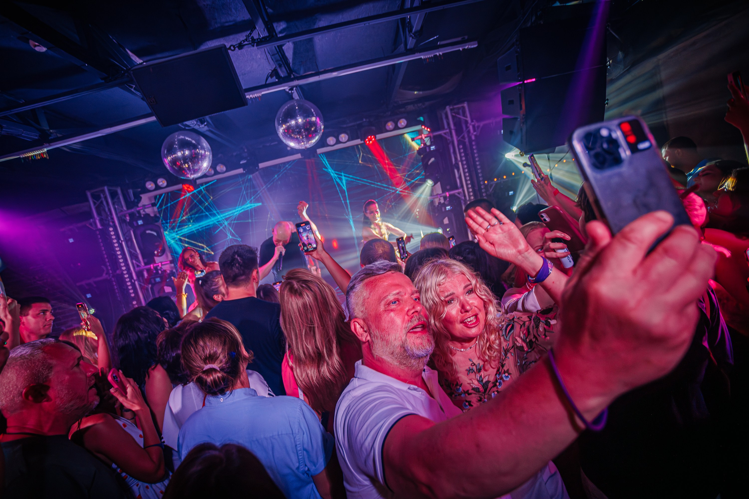 «Шура"_Чайка на пляже_Ялта_18.07.2025 г. Аминов Руслан | Фотограф