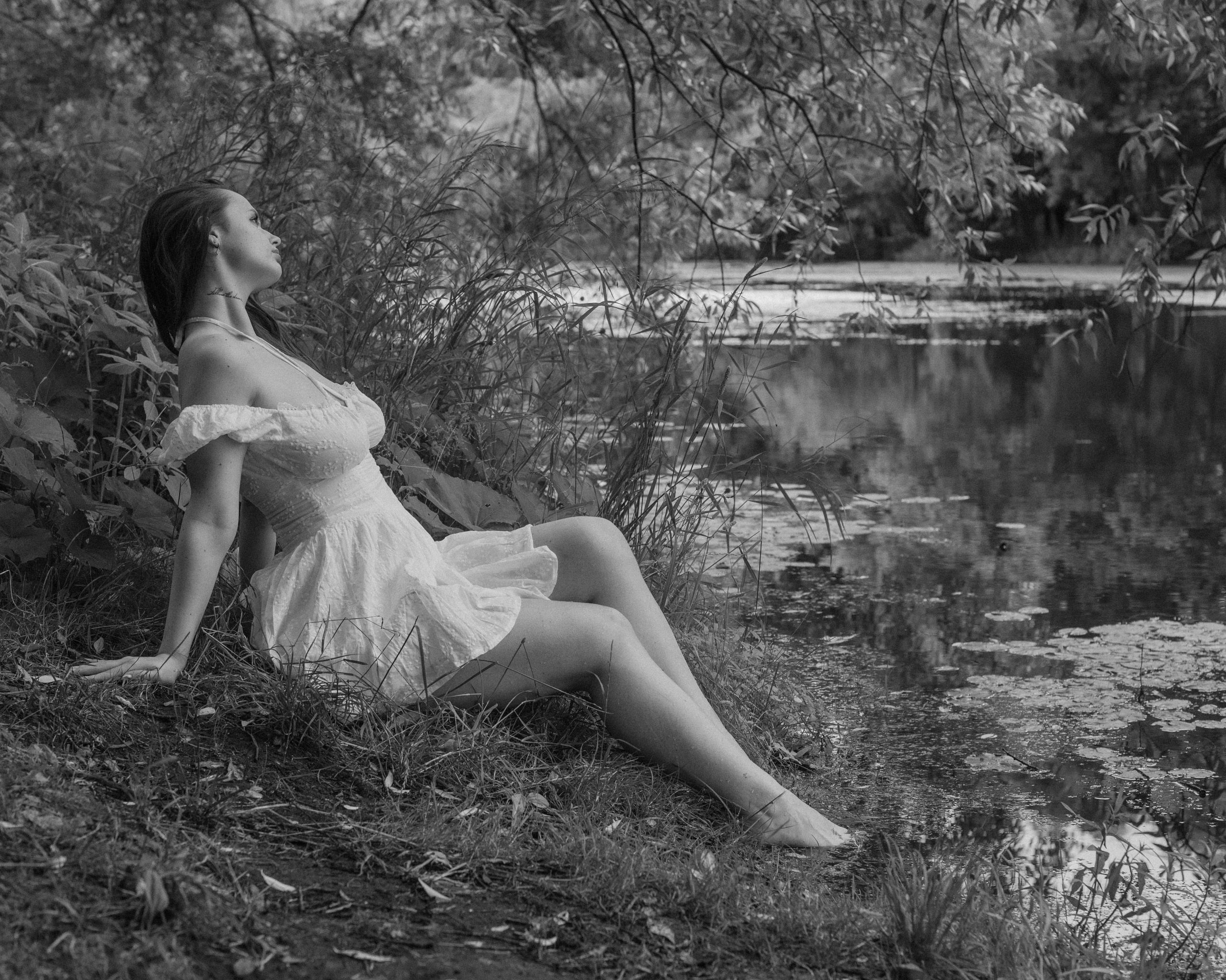 Юля. Женский фотограф. Создатель украшений ручной работы. Модель