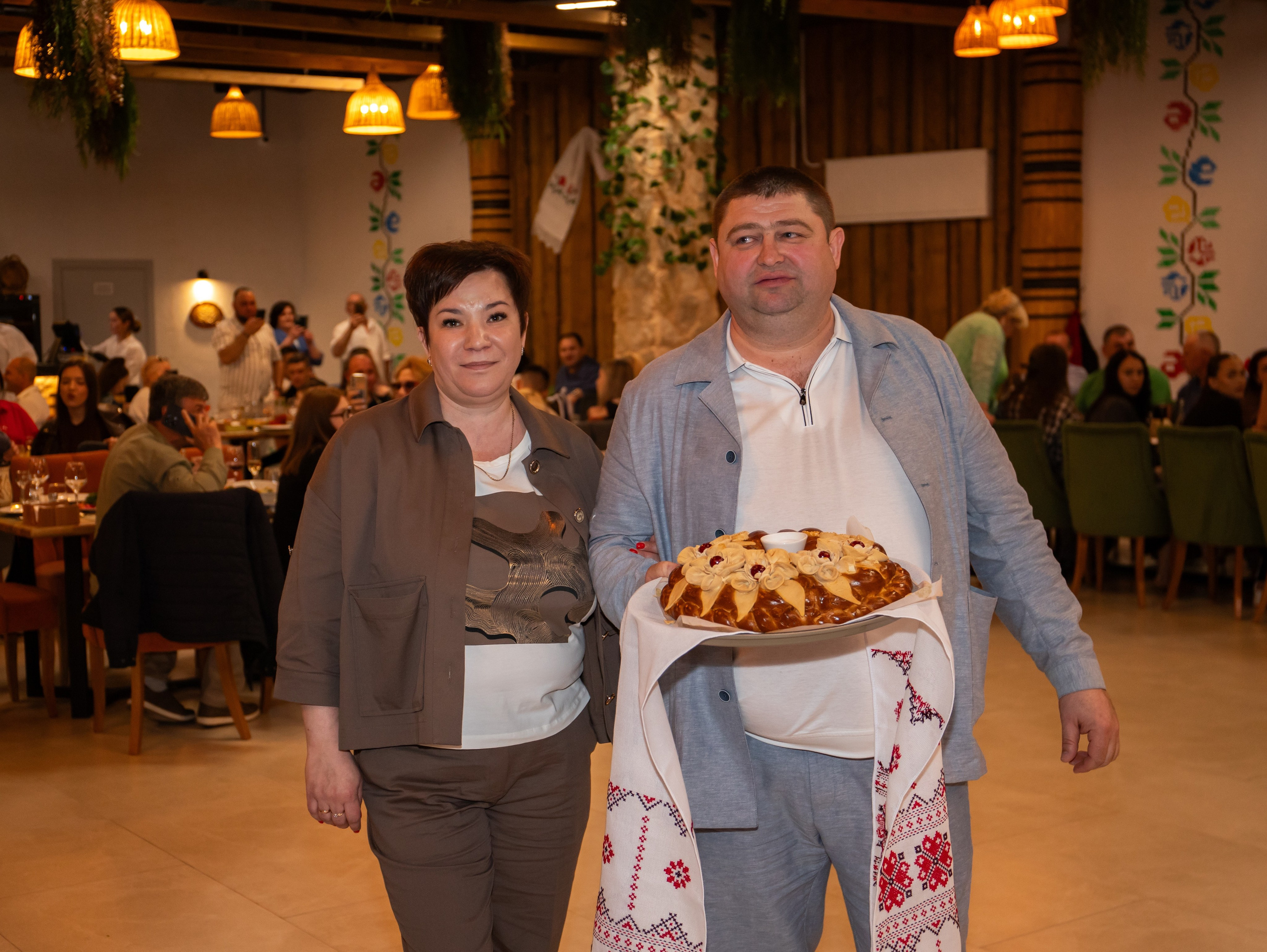 Открытие молдавского ресторана. Свадебный и семейный фотограф в Москве Мила Широких