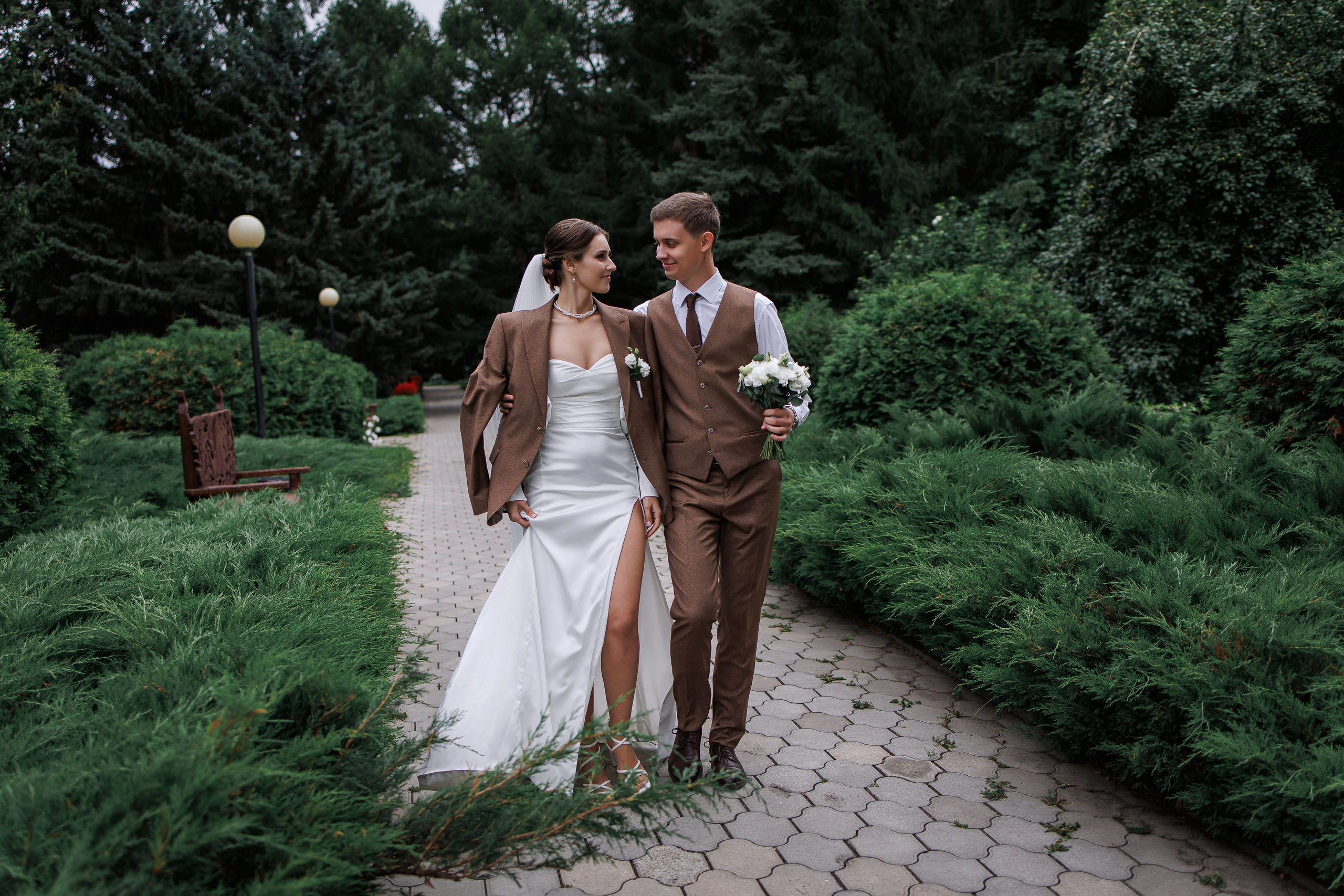 Ирина и Егор. Свадебный фотограф в Омске Яна Савина