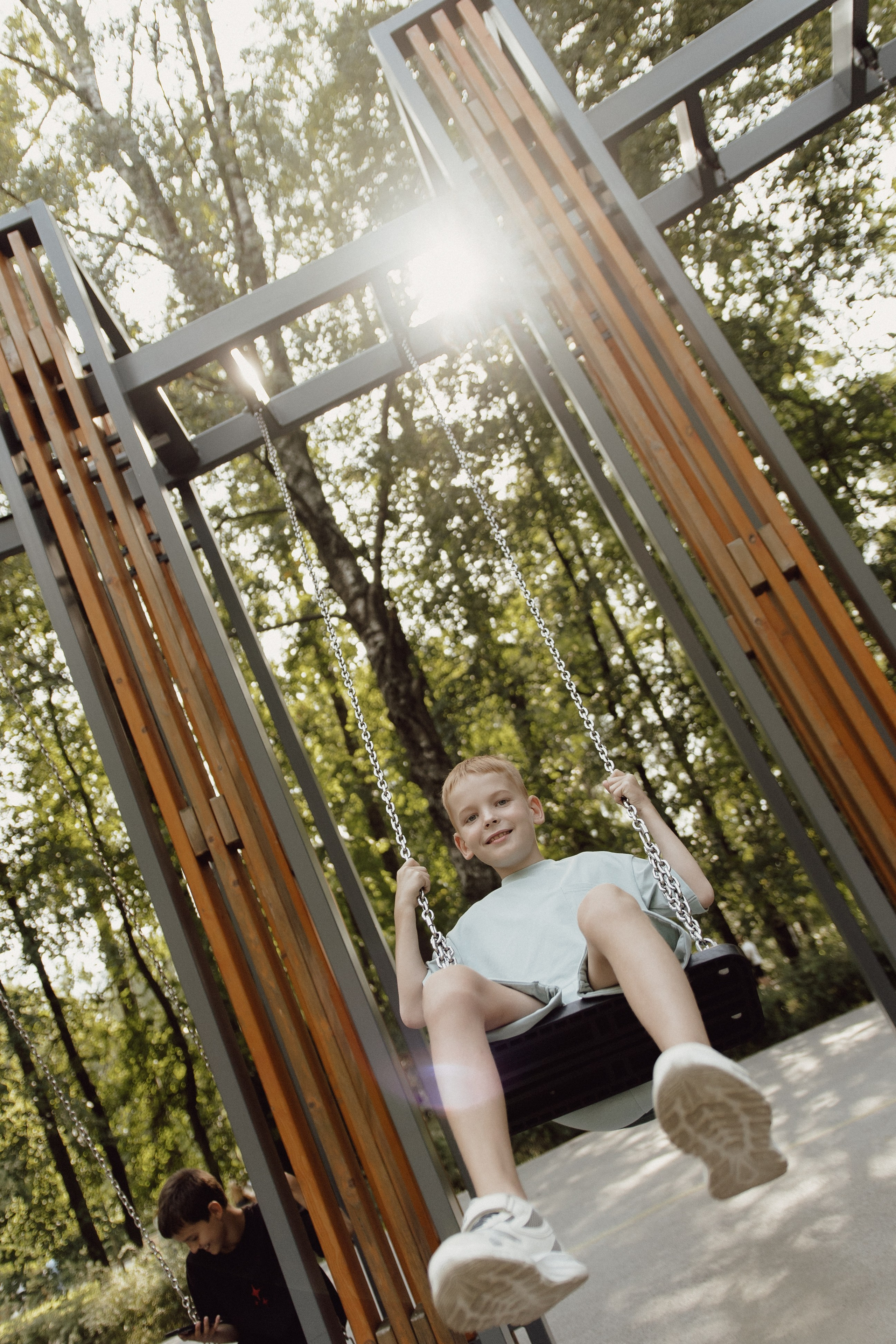 Семья Мельниковых в парке. Фотограф в Кирове и Кирово-Чепецке Валерия Шиляева