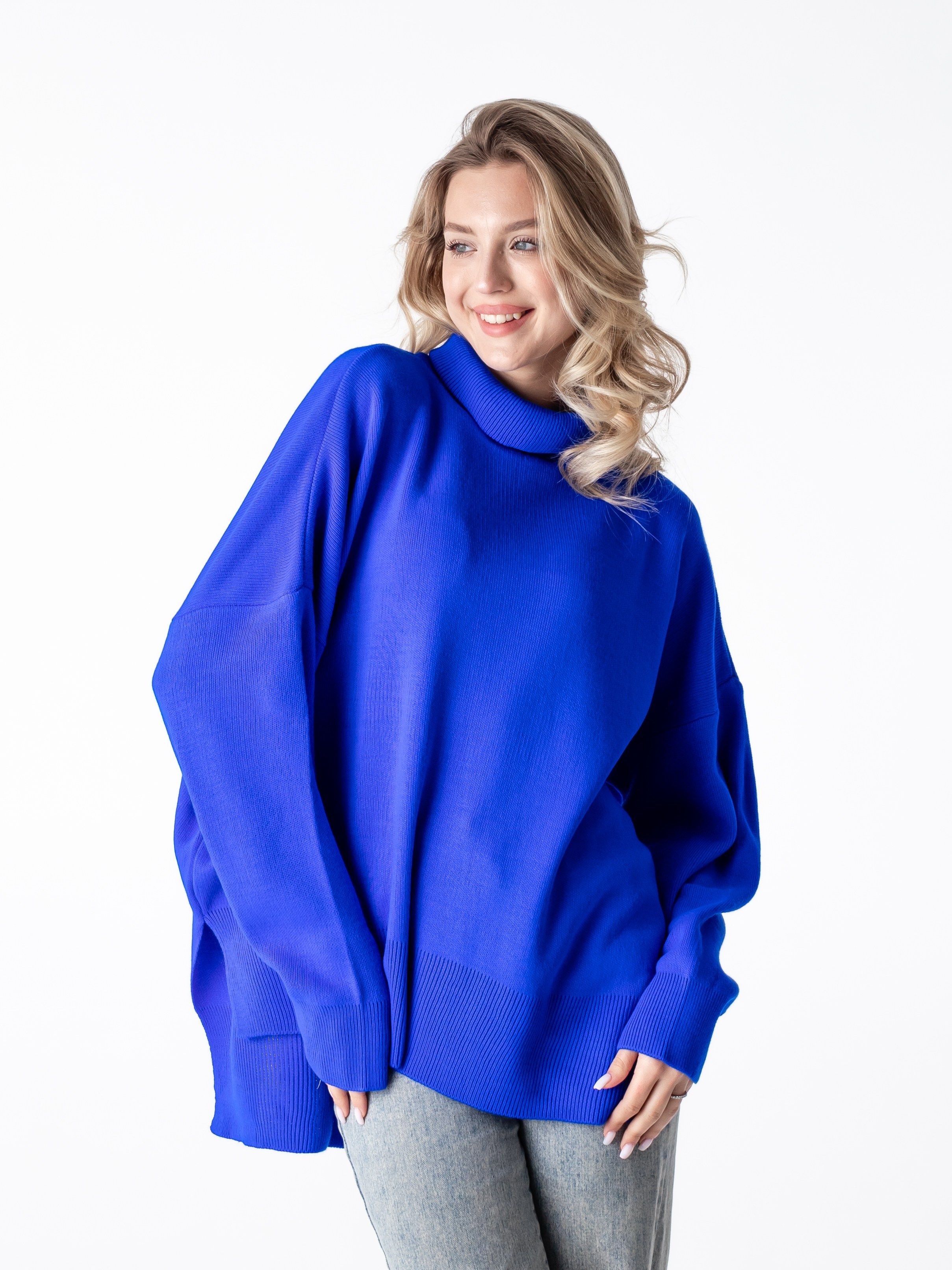 Свитер. Фотограф в Краснодаре Арина Кудряшова